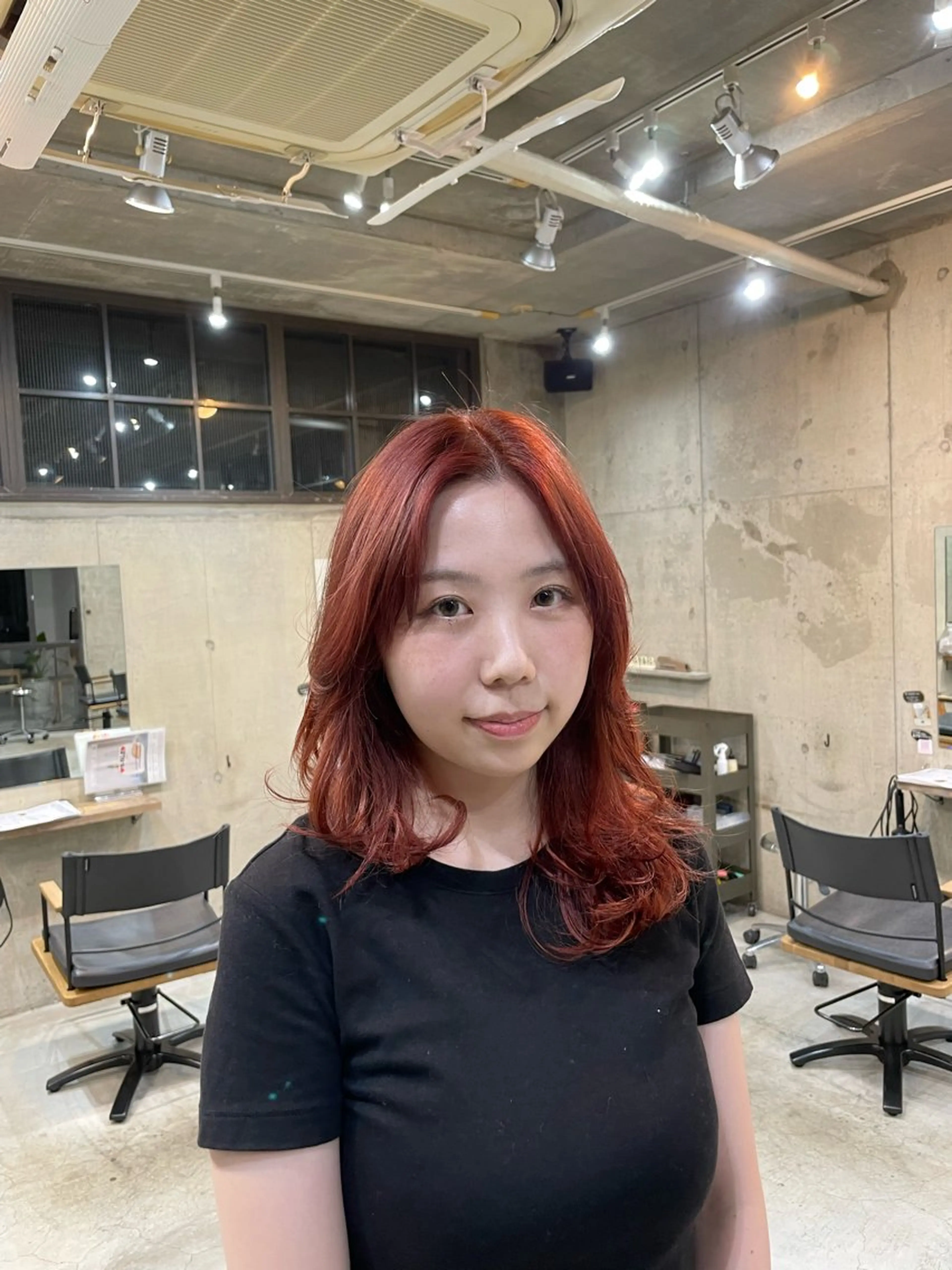 セミロング カラー 山中 束真のヘアスタイル