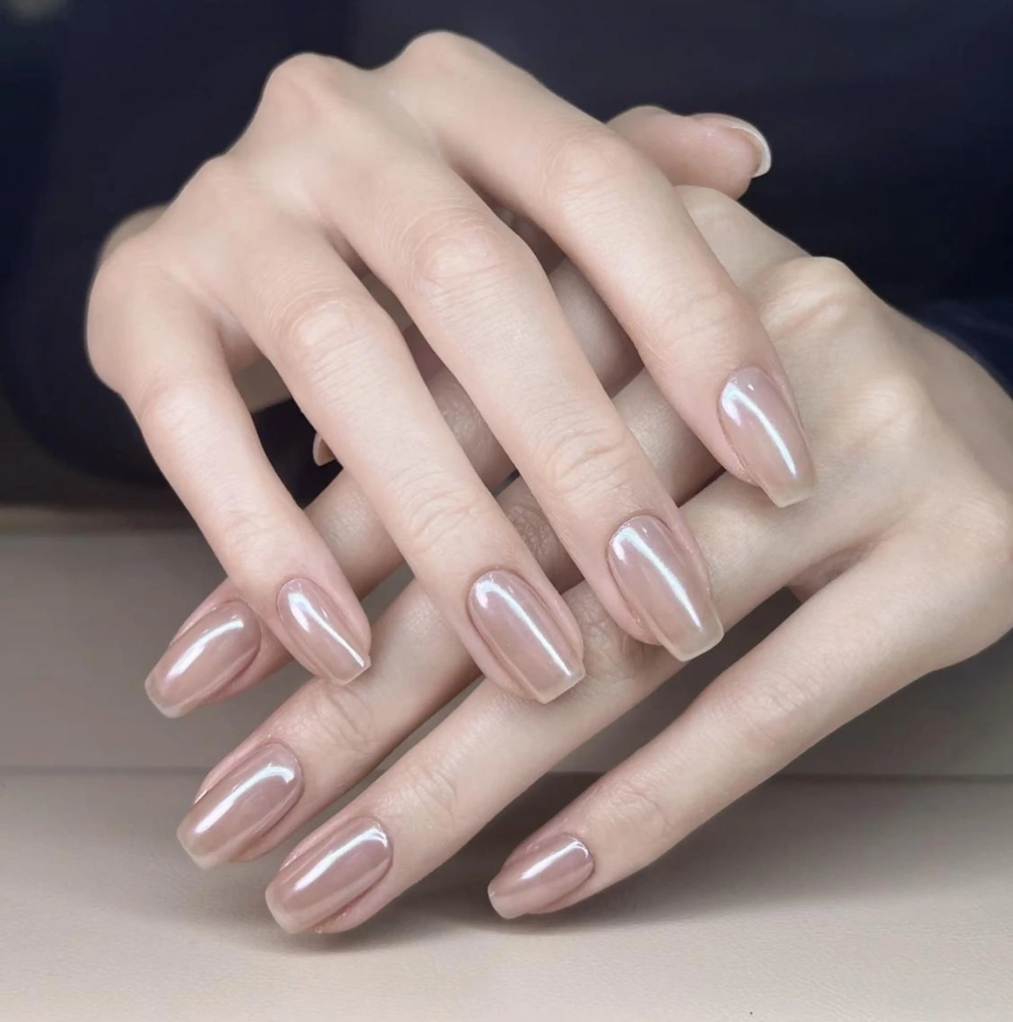 ネイル オーロラネイル ミラーネイル Queen’s 歌舞伎町店のネイルデザイン