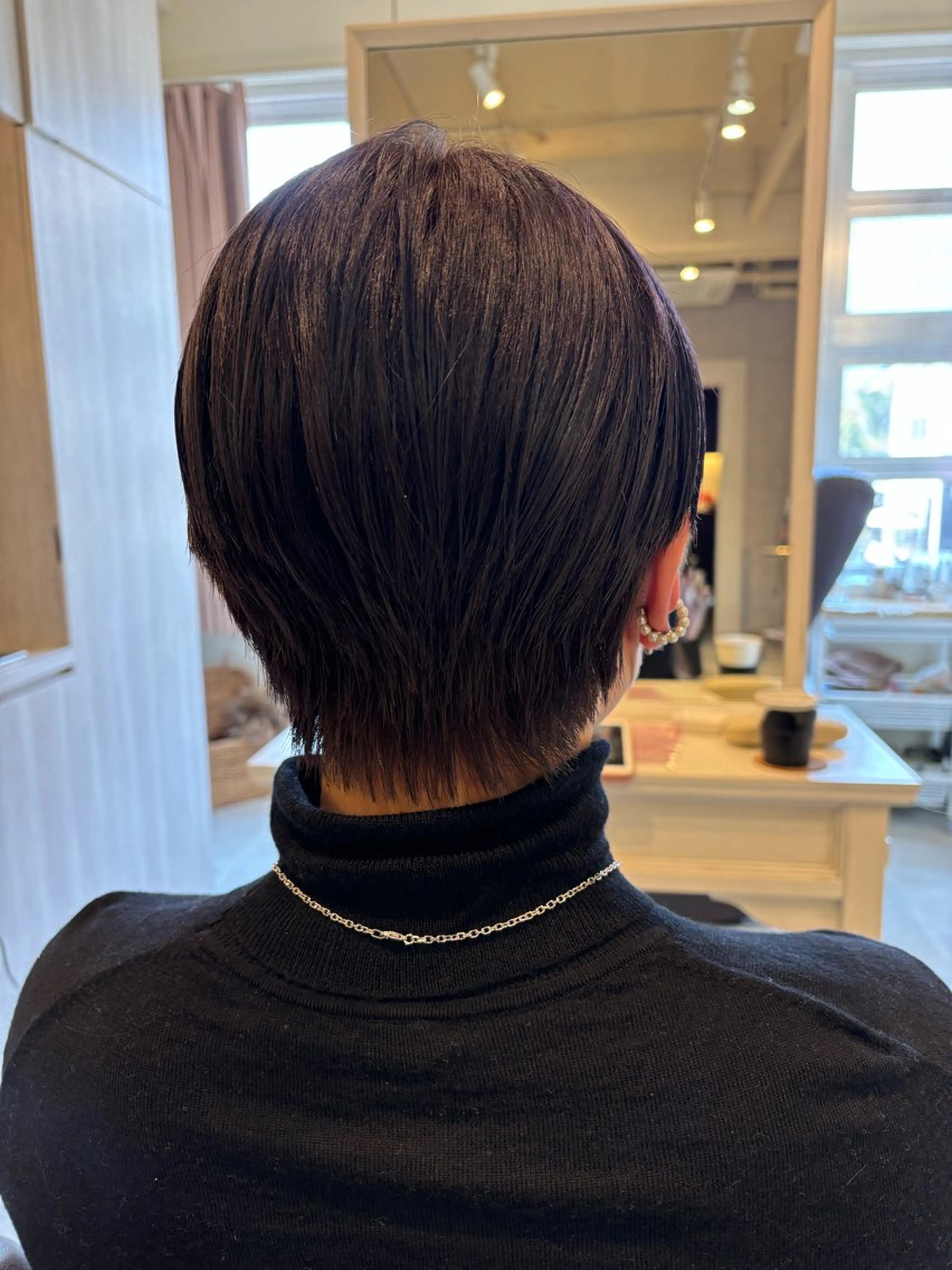 ショート カラー ダークグレー パープルカラー ボブ ショートヘア カット ヘアカラー トリートメント SALOWIN名古屋栄店所属・Yuuki🌷名古屋 栄 カラー/ボブのヘアスタイル