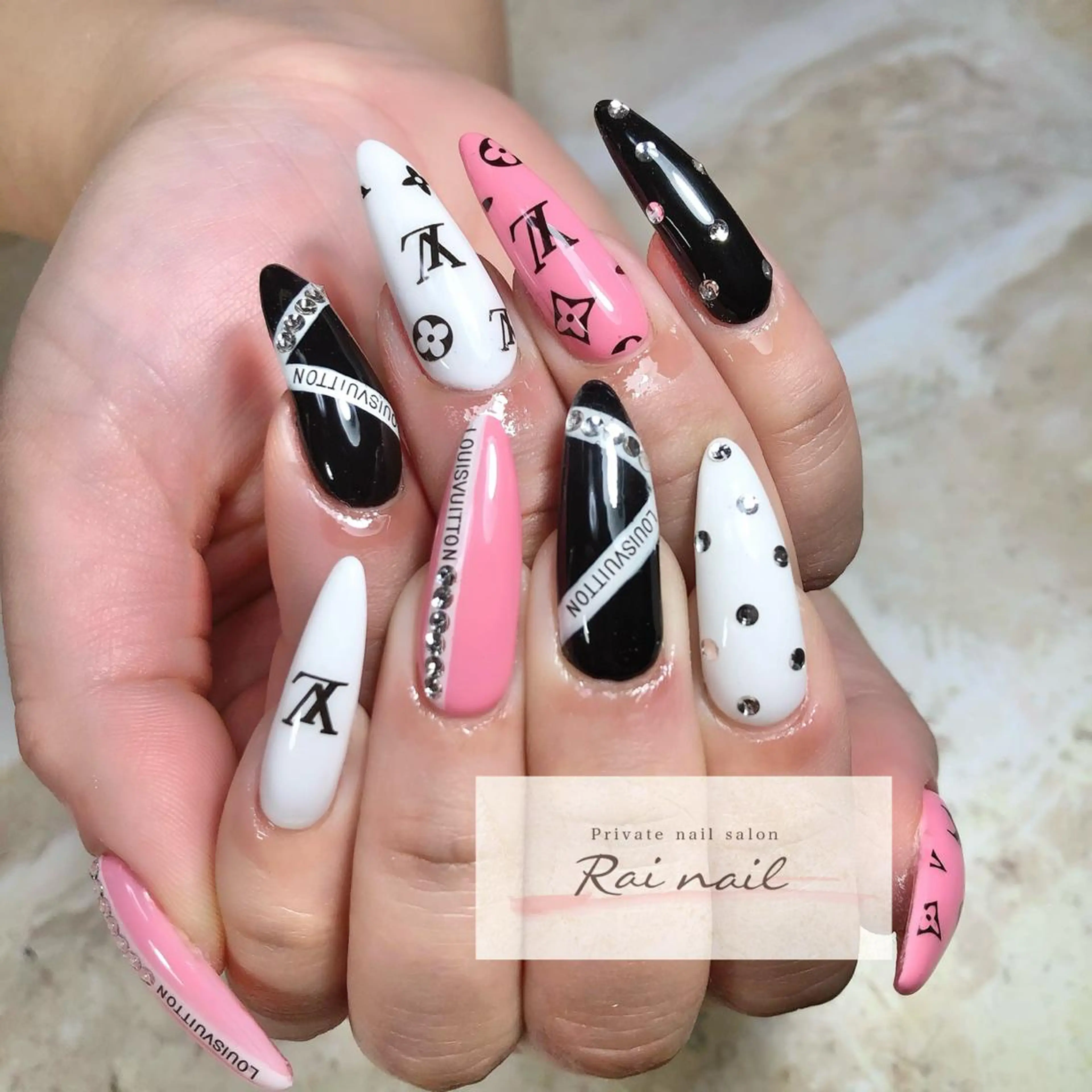 ネイル Rai nail_ Risaのネイルデザイン