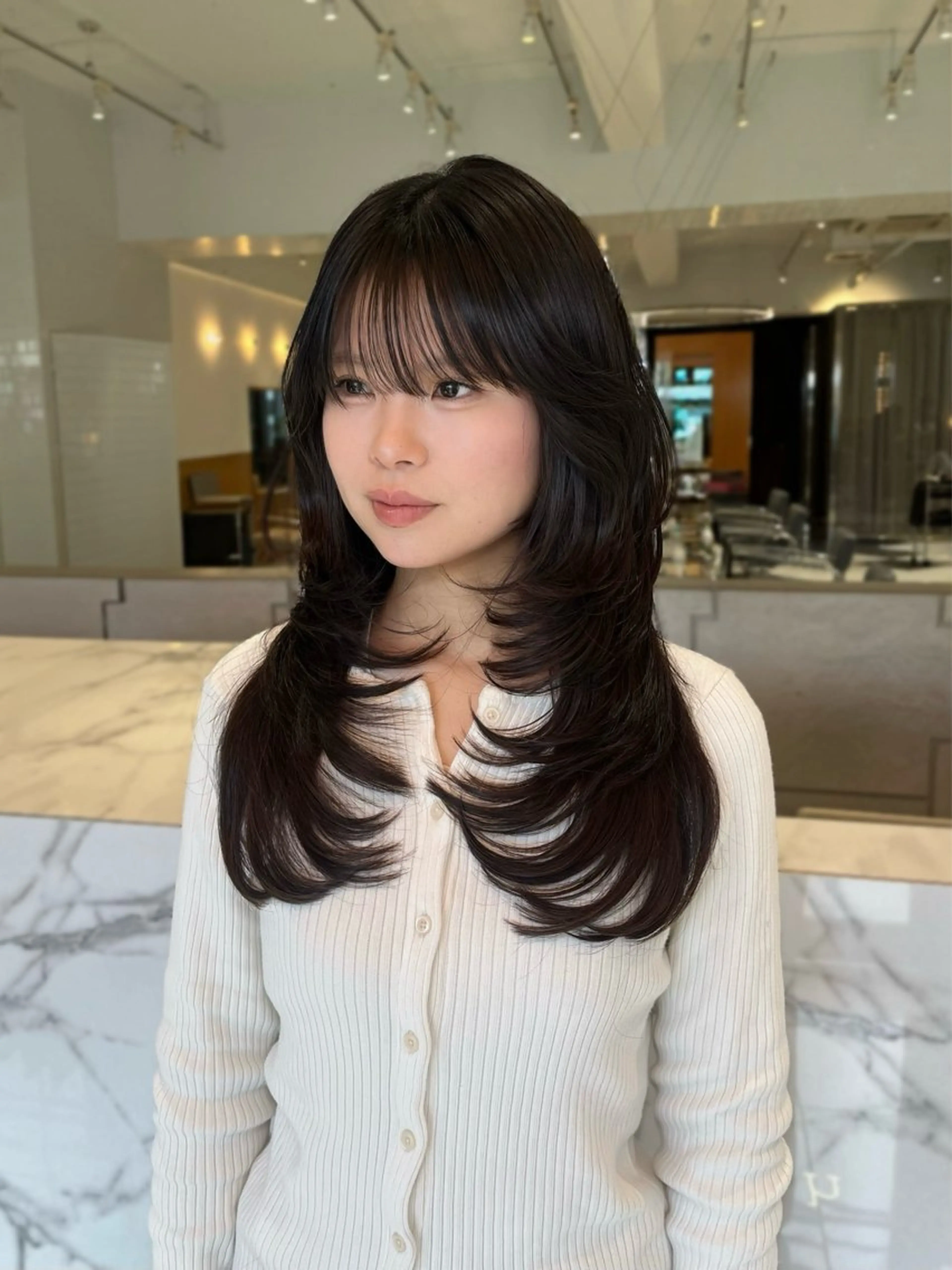 ロング レイヤーカット カット haruna .のヘアスタイル