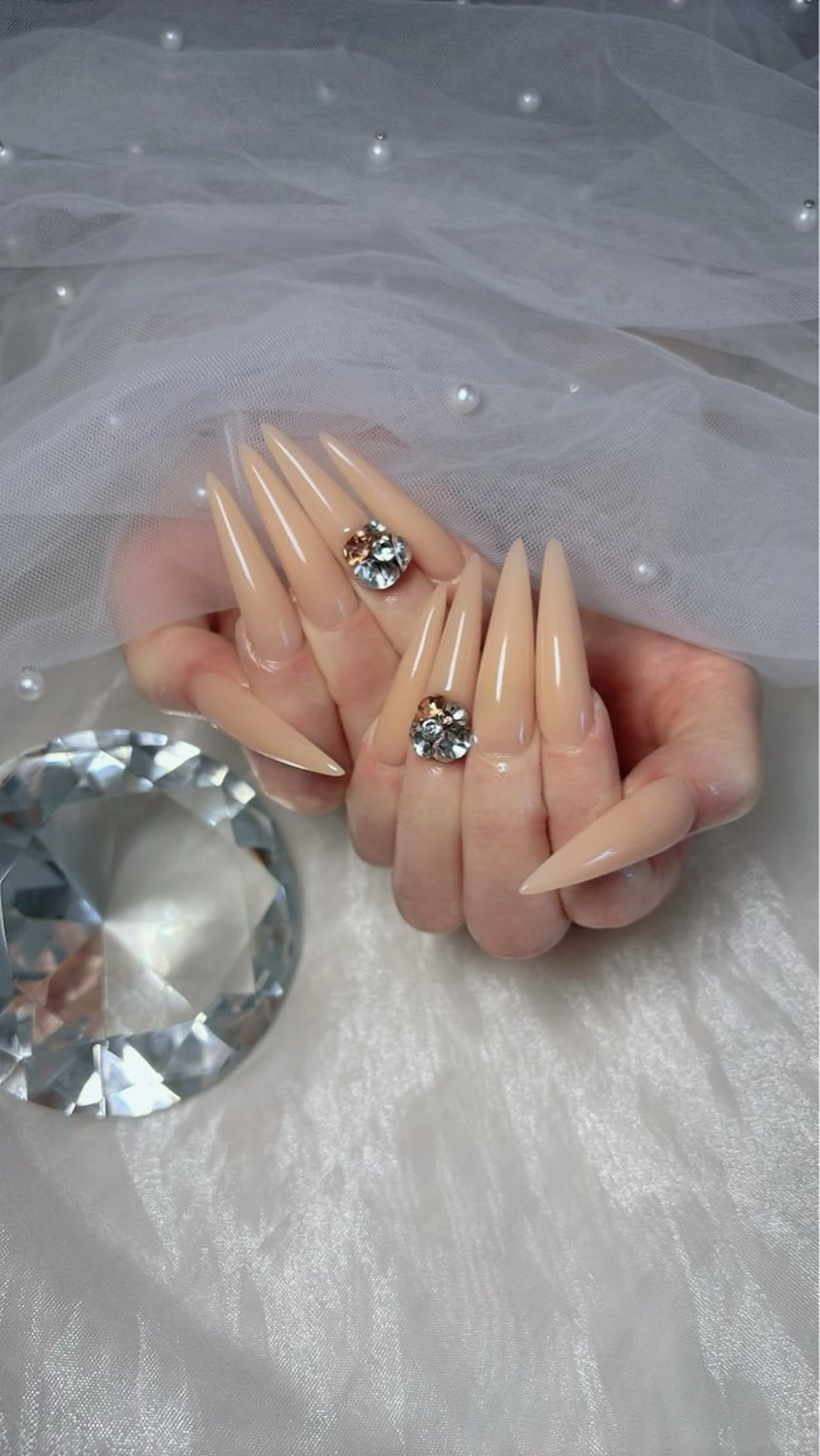 ネイル ロングネイル ハンドネイル salon de belnetta所属・kayo 💅のネイルデザイン