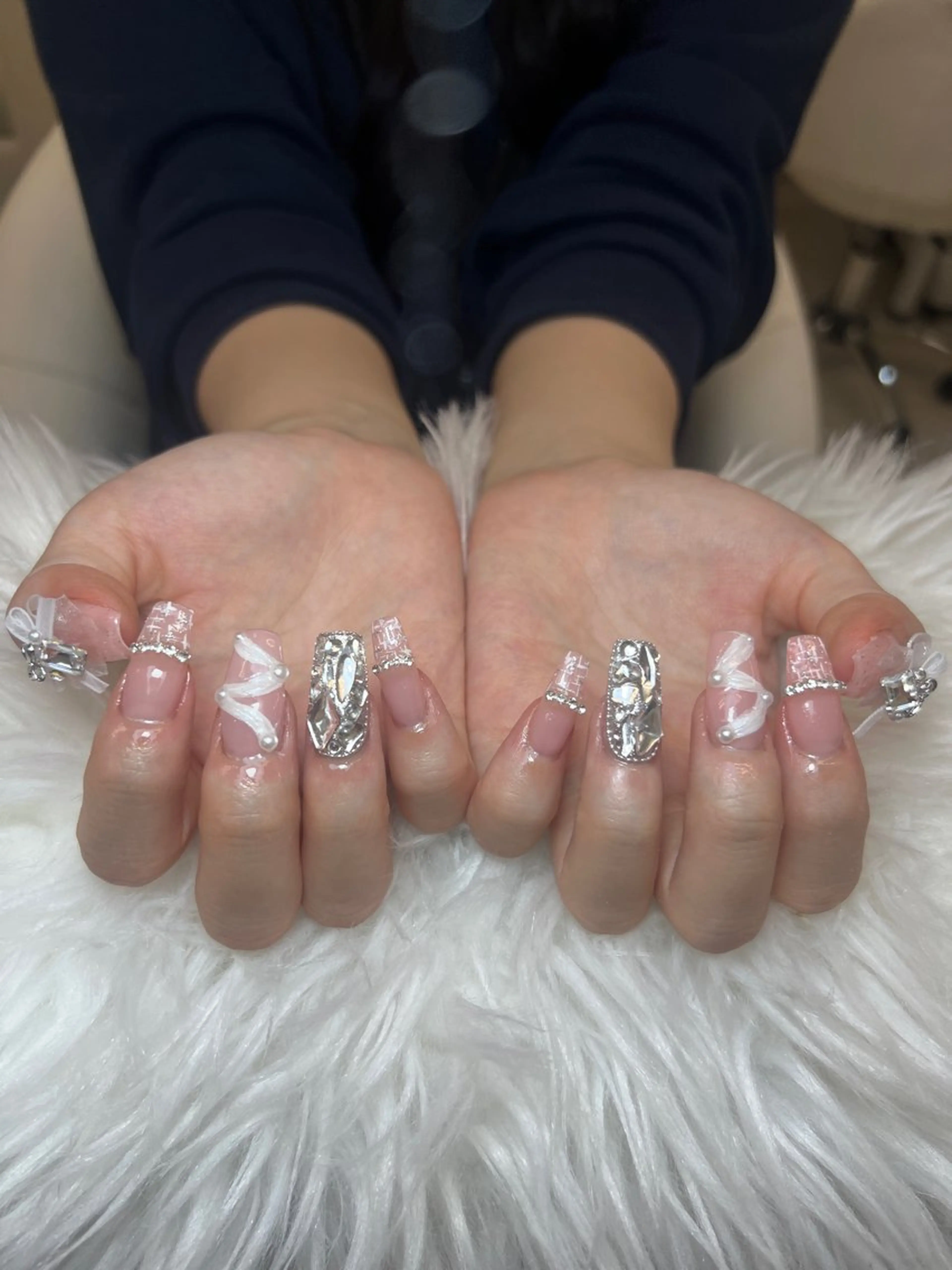 ネイル アートネイル オーロラネイル チークネイル 長さ出し フットネイル Noiranail_ studio川越西口のネイルデザイン