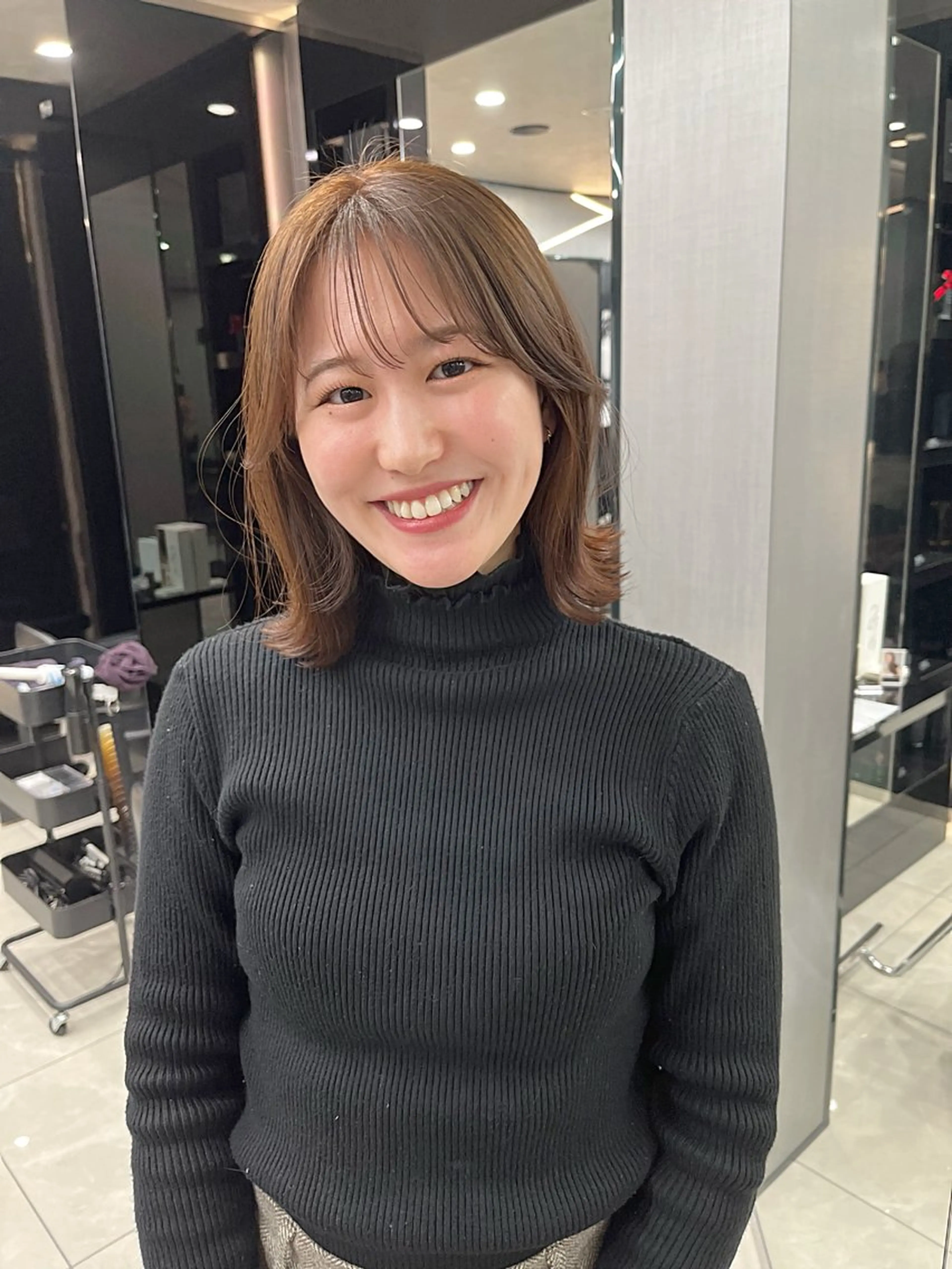 ミディアム カラー 外ハネヘア hair salon Ranun髪質改善のヘアスタイル