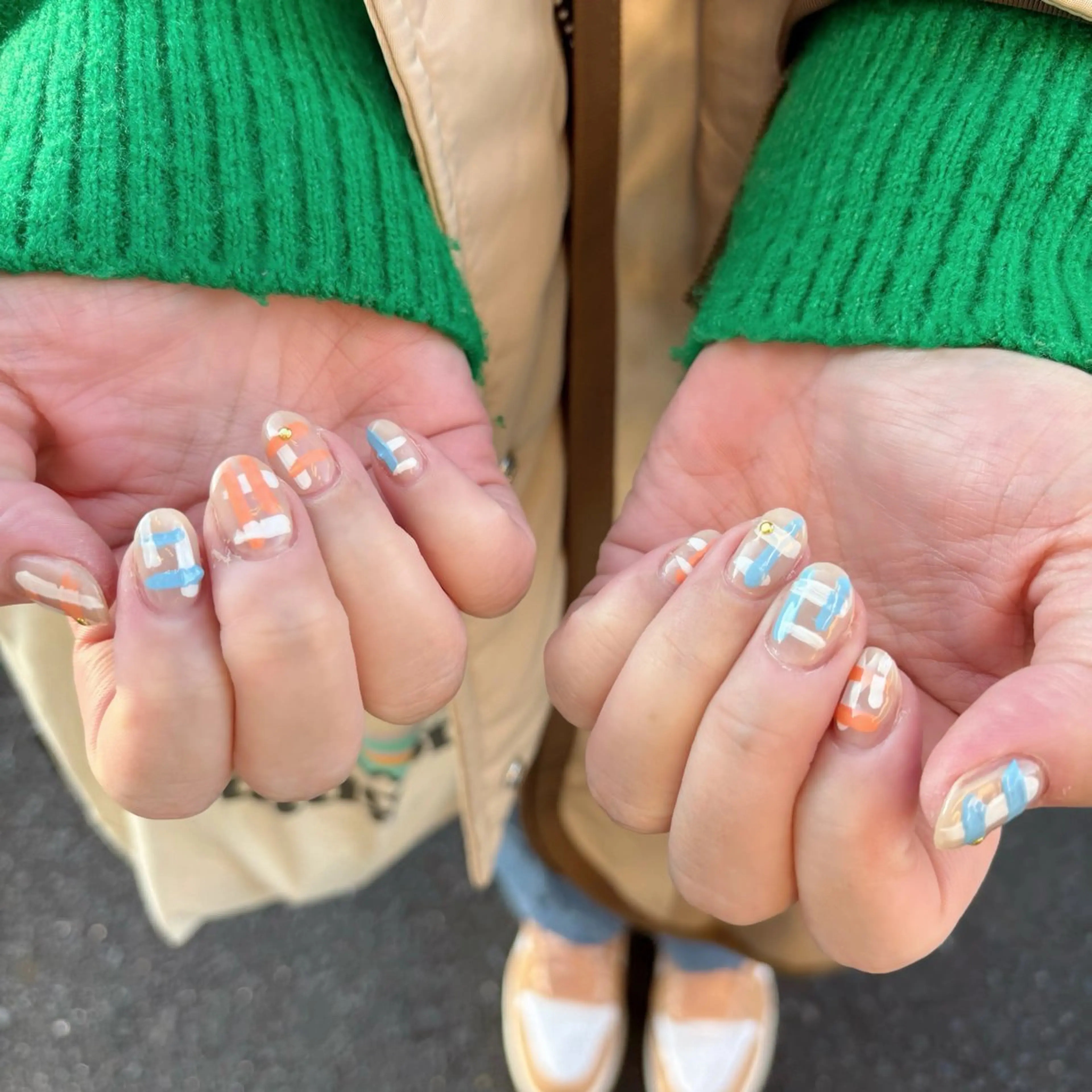 ネイル ニュアンスネイル オフィスネイル ワンカラーネイル オレンジ ショートネイル ハンドネイル tytto nail ❤︎‪‪eri‪‪のネイルデザイン