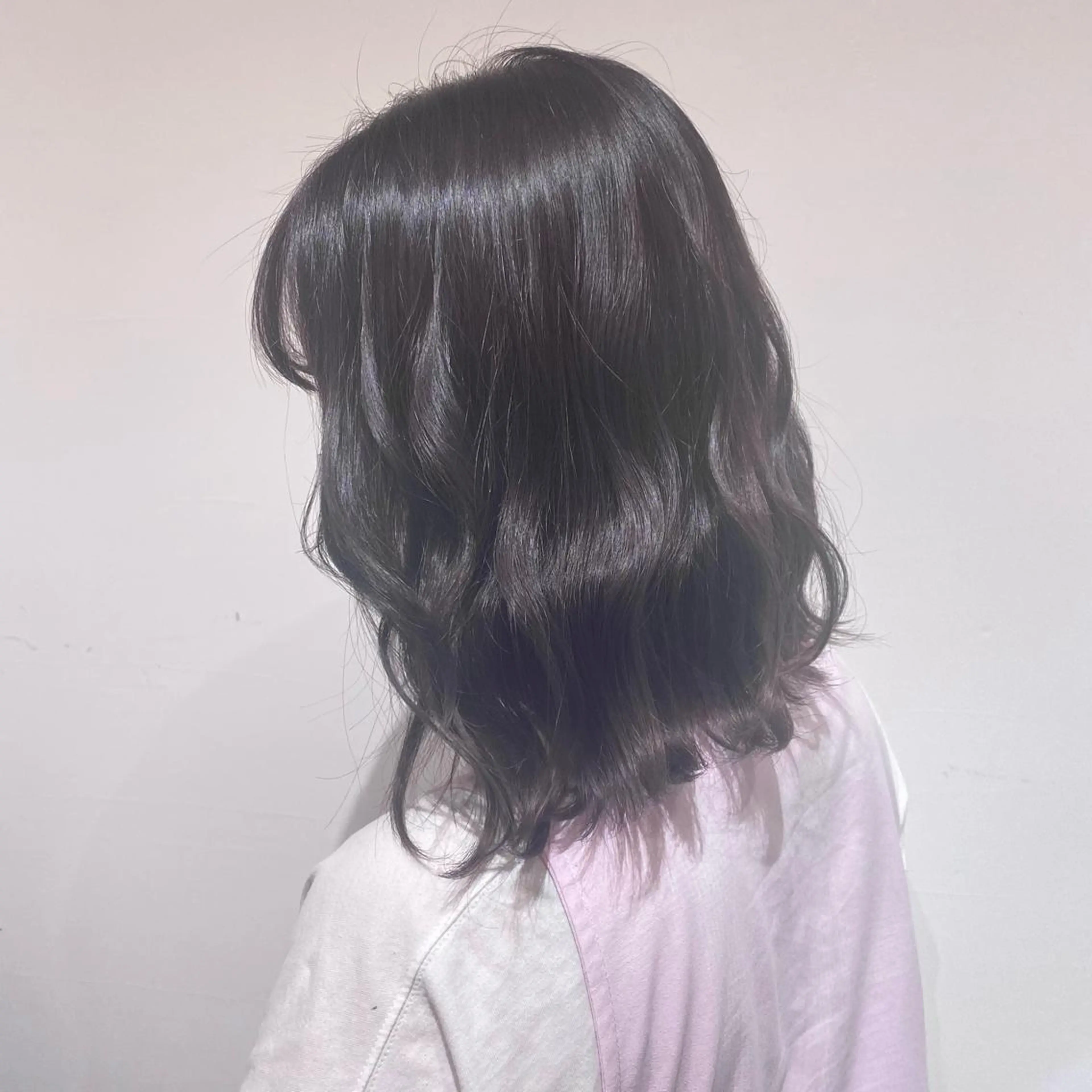 セミロング ミストバング ハイライト 髪質改善 ヨシンモリ 韓国風ヘア ヘアカラー 韓国ヘア特化 💟 ララア 💟のヘアスタイル