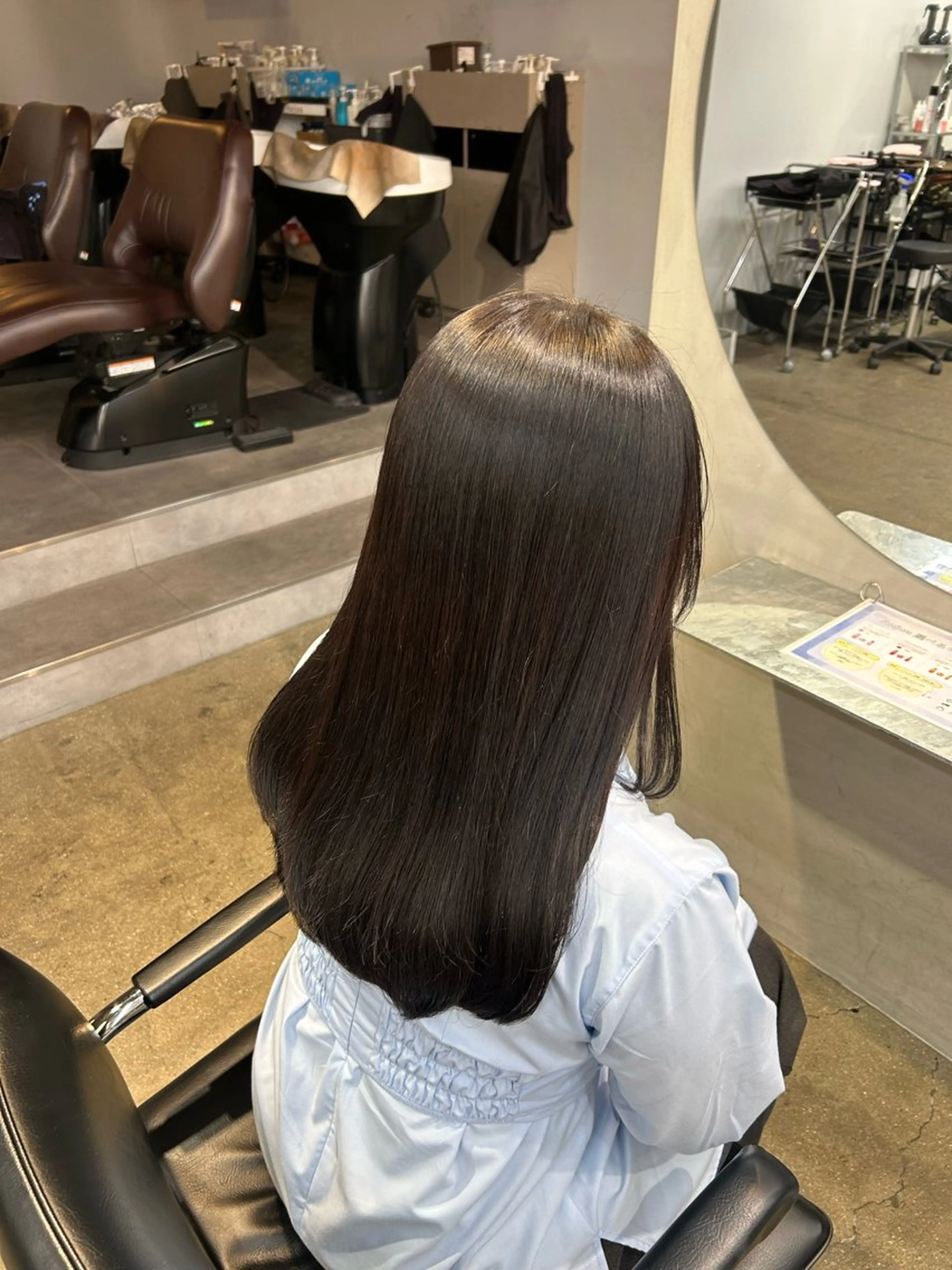 セミロング カット ヘアカラー サワムラ ソナタのヘアスタイル