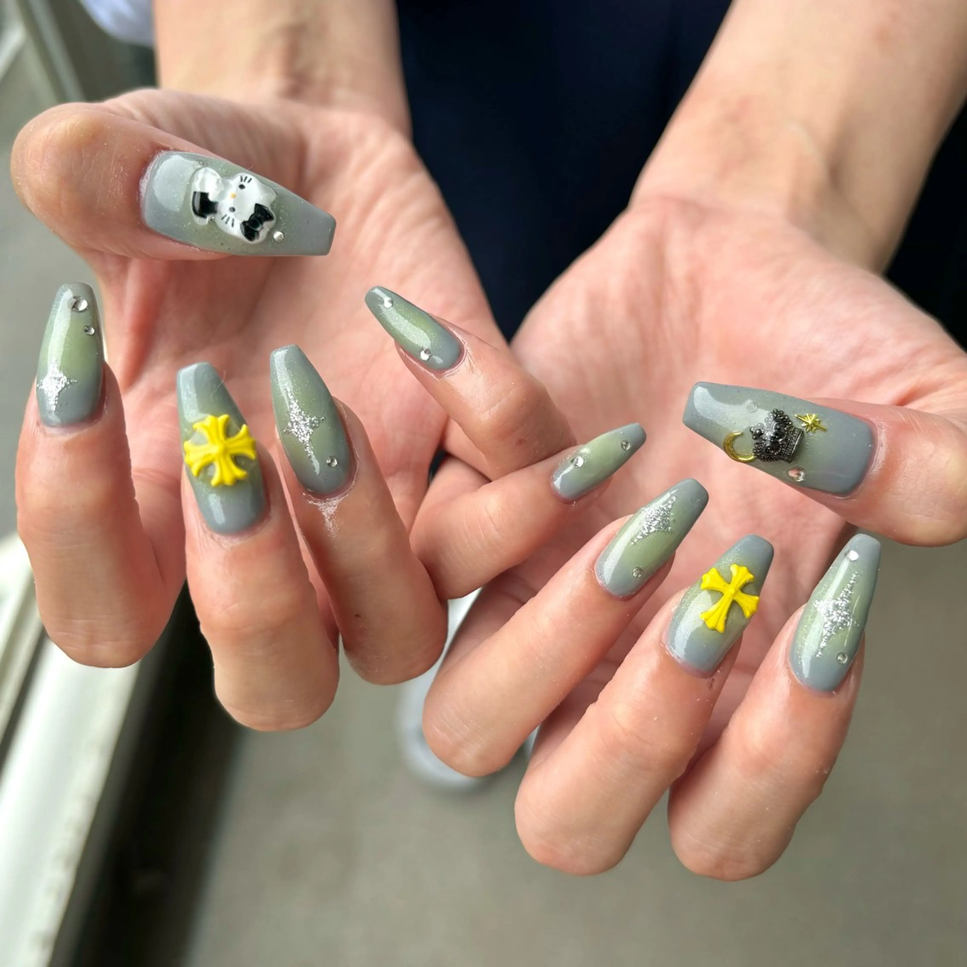 ネイル Sii nail 🤍SAKIのネイルデザイン