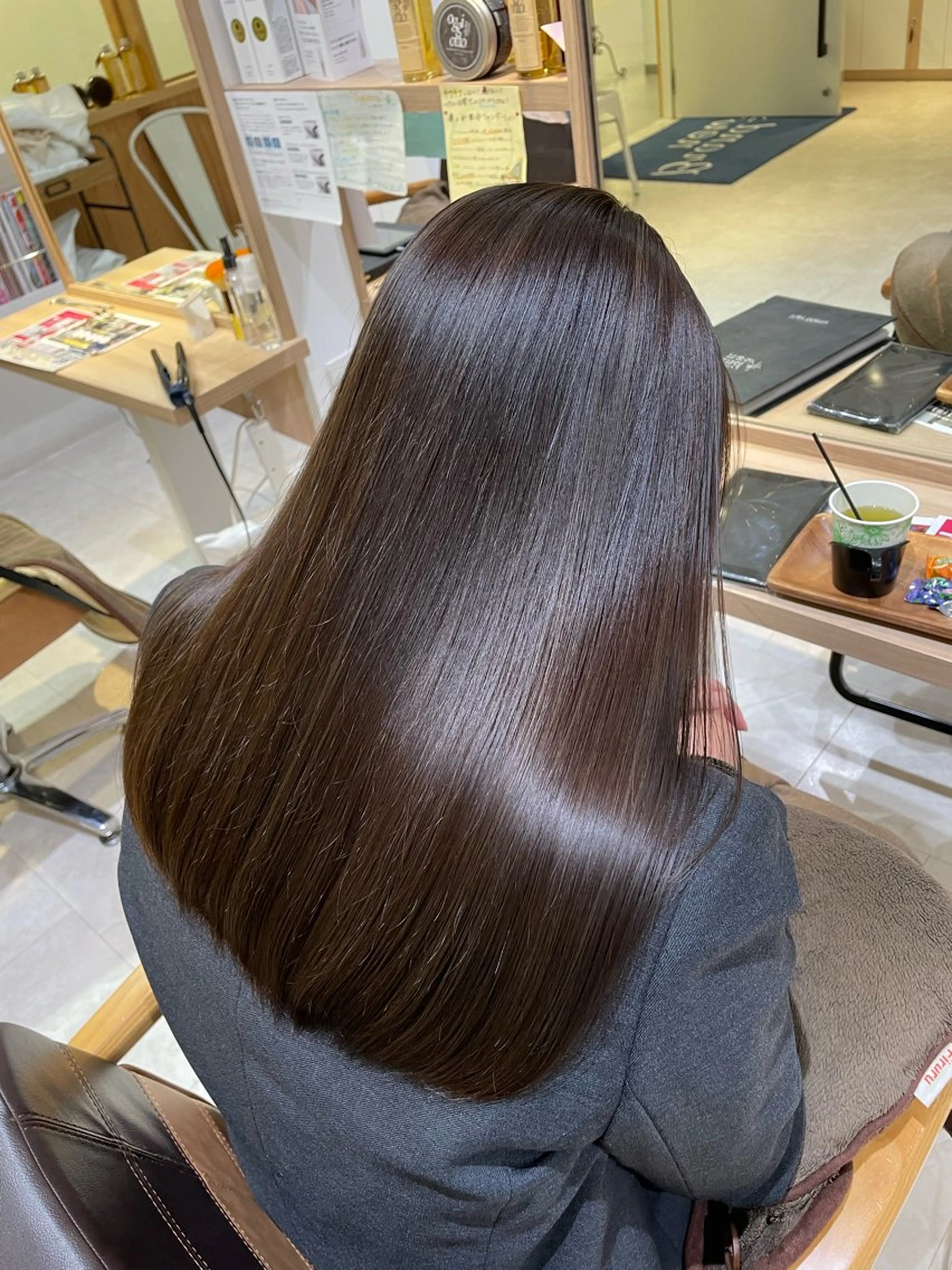 セミロング パーマ 縮毛矯正 トリートメント 心斎橋/ブリーチなし 髪質改善/レイヤーのヘアスタイル