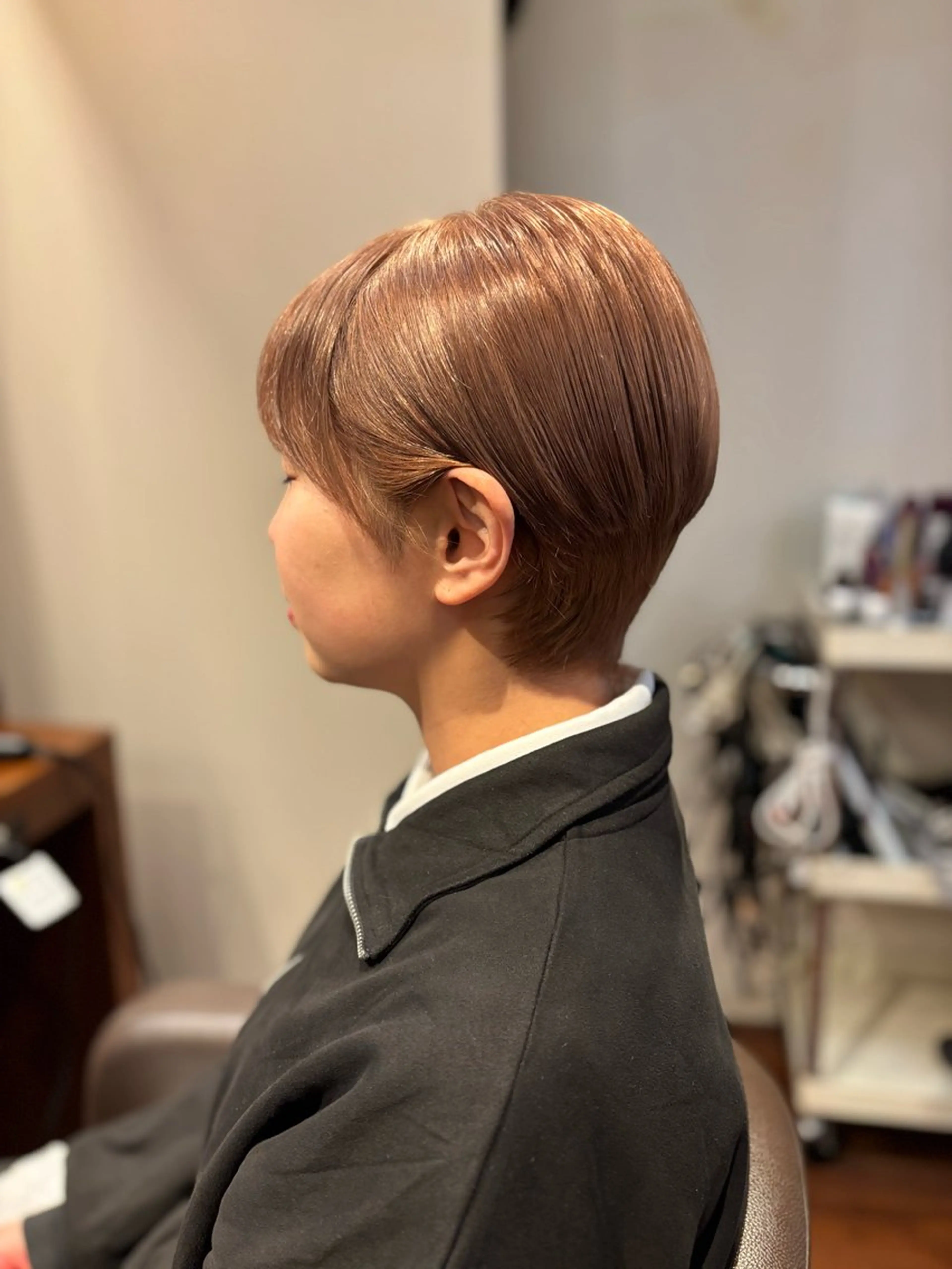 ショート カラー 👑メンズパーマ/髪 質改善/鎌倉🐮のヘアスタイル