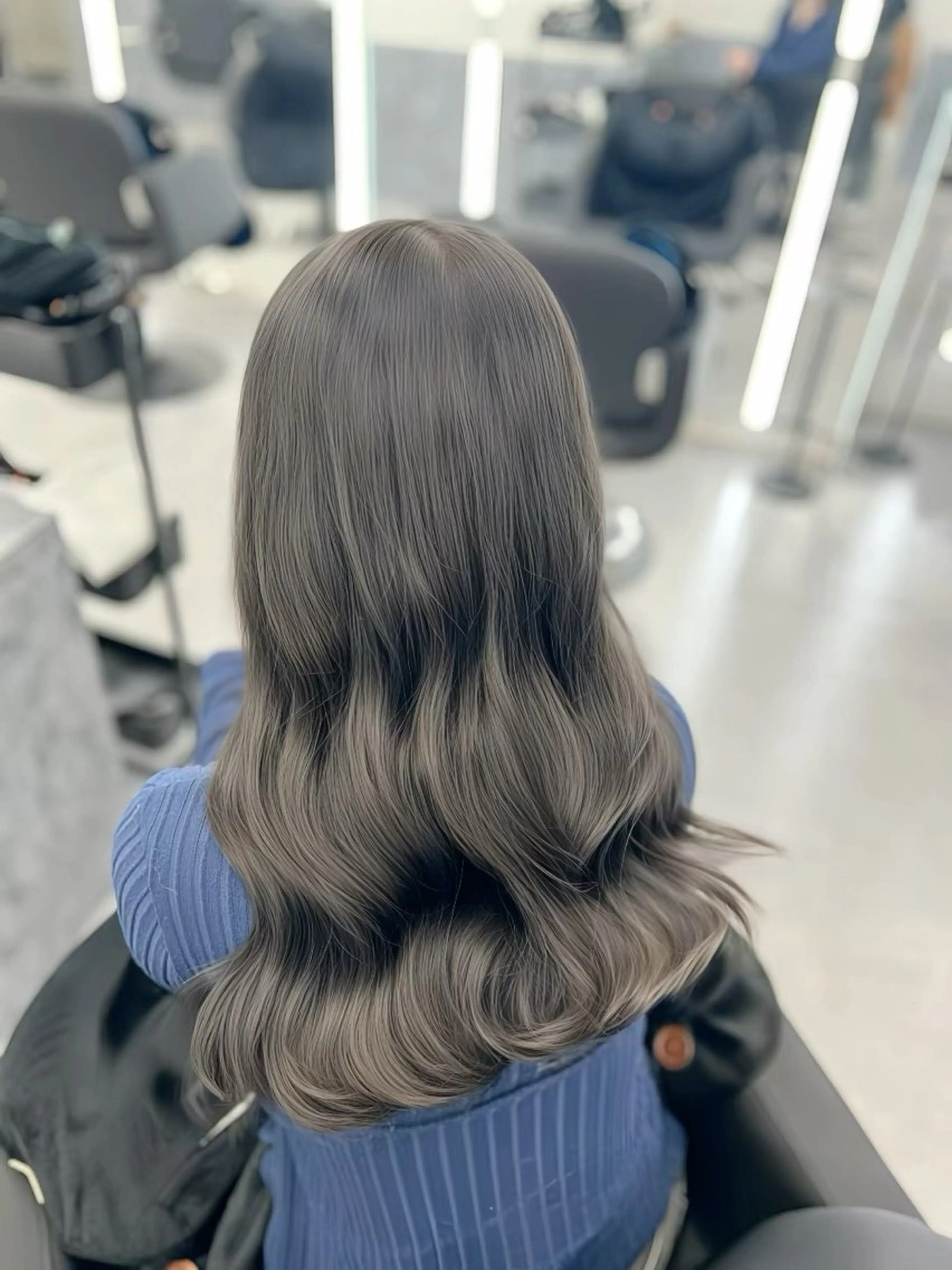 ロング カラー eco/堀江/ 艶カラー/縮毛矯正のヘアスタイル