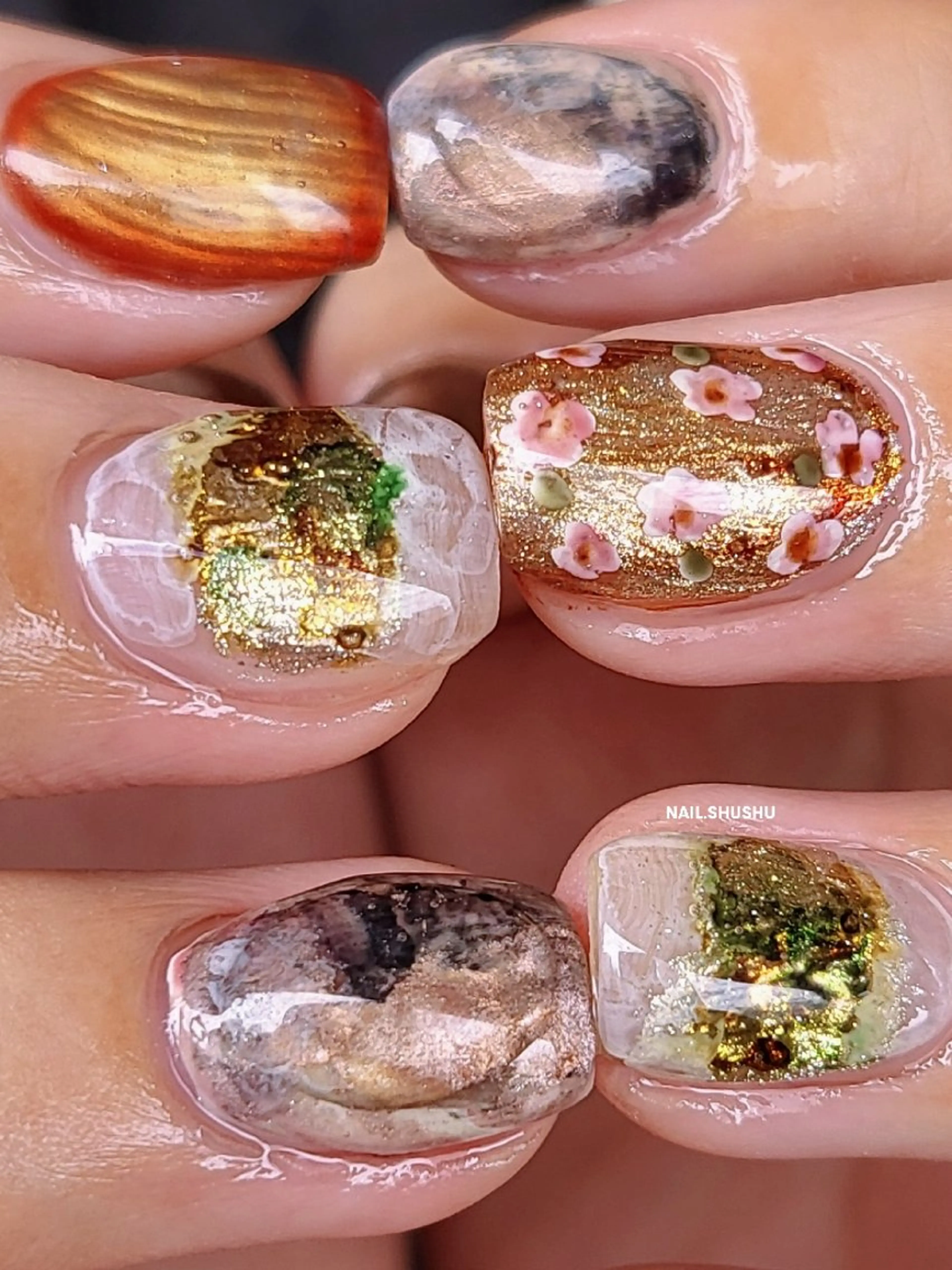 ネイル 3dパーツ/流行り 👧shushu❤️のネイルデザイン