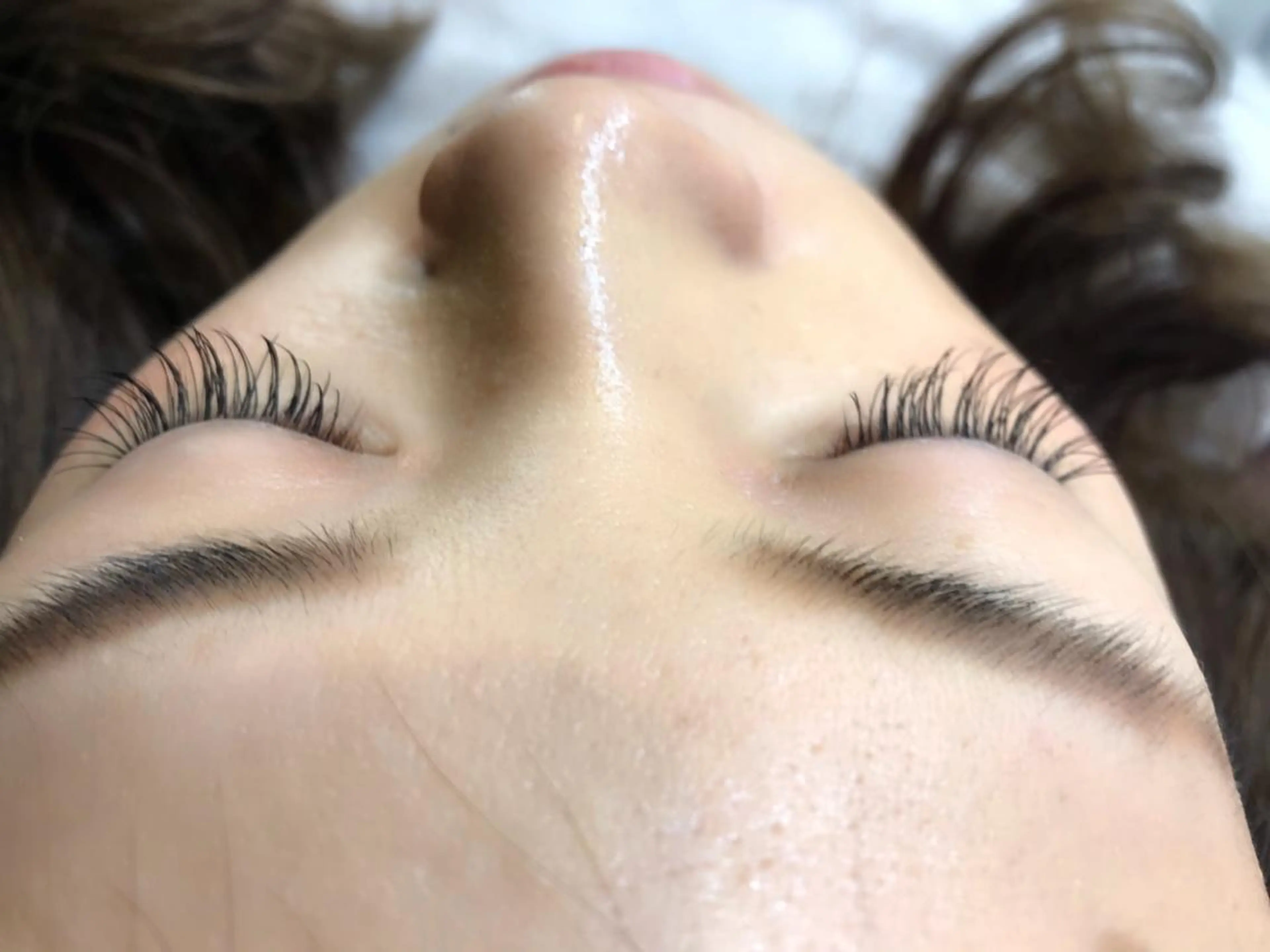 マツエク・マツパ 保子 祐里香のヘアスタイル