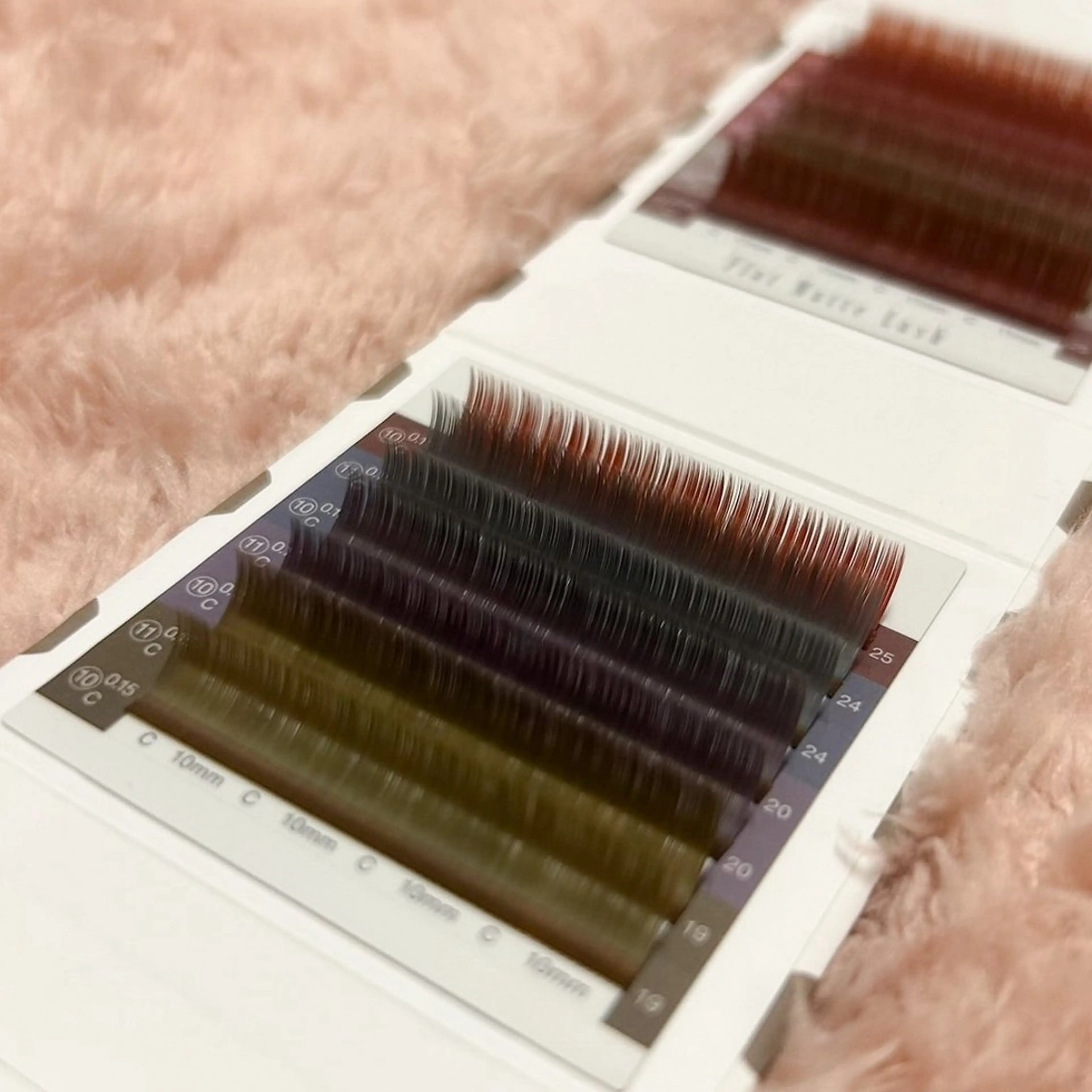 Eye405所属・Eye405🌈 REIKAのマツエク・マツパデザイン