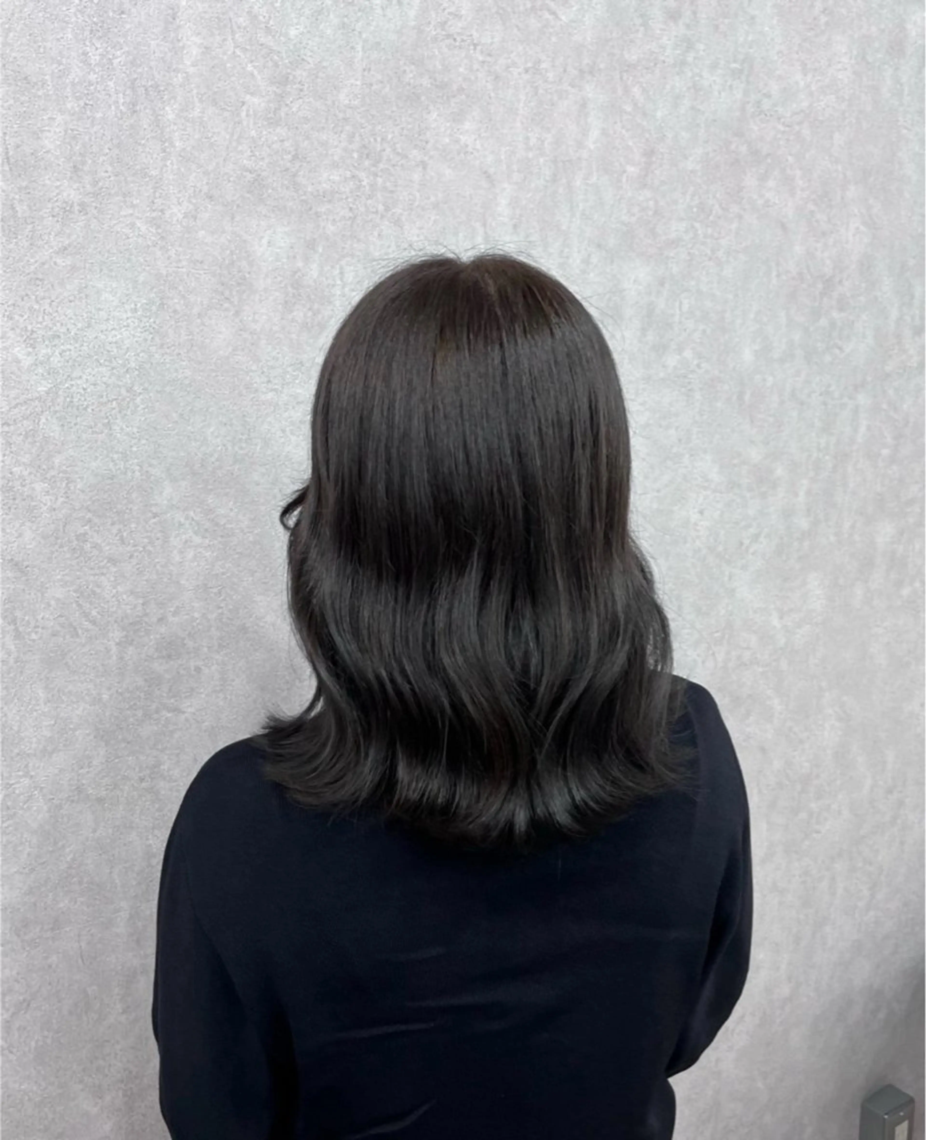 ミディアム 角田 満帆のヘアスタイル