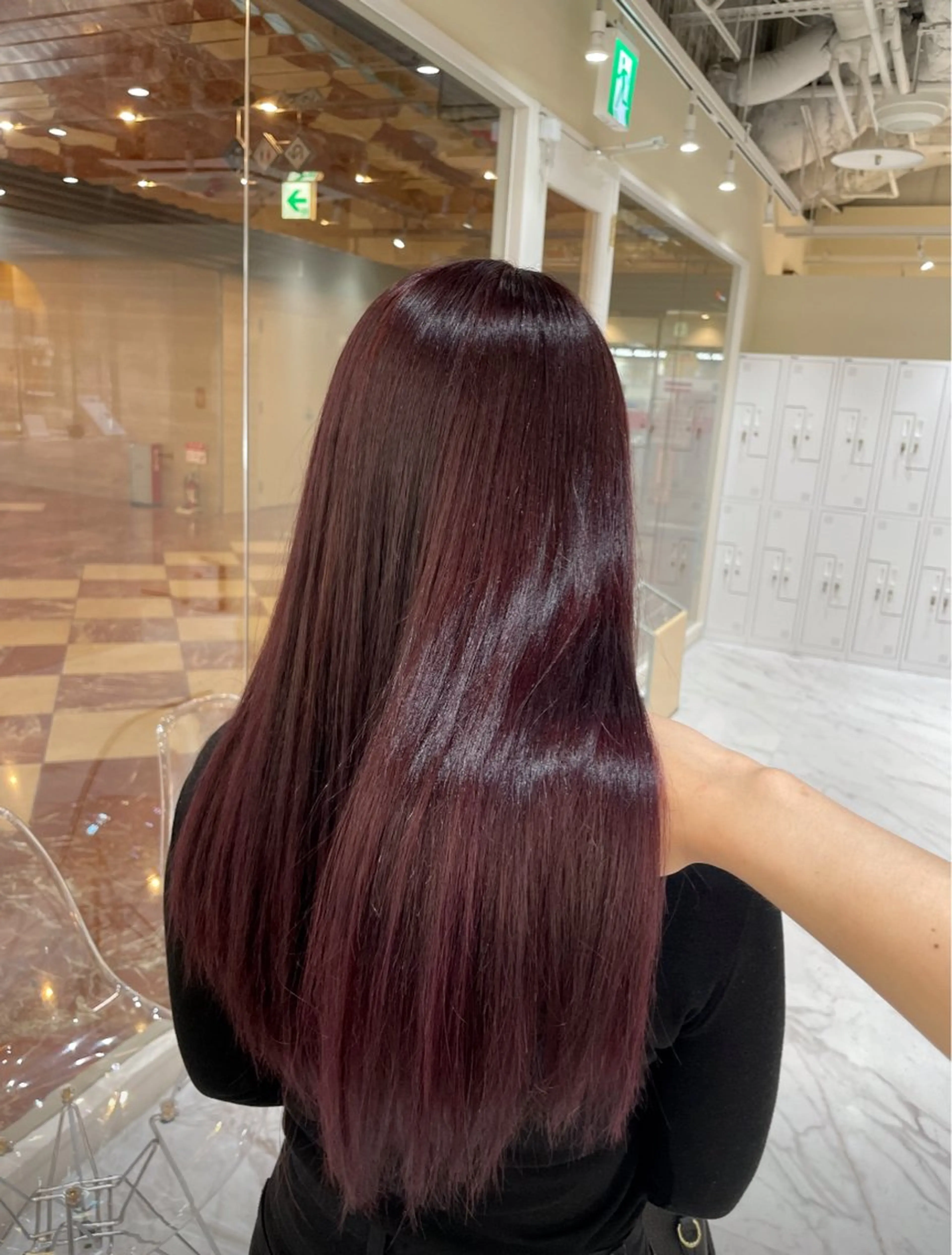 ロング カラー レッドカラー レイヤーカット 縮毛矯正 カット ヘアカラー レイヤー /髪質改善/ariのヘアスタイル