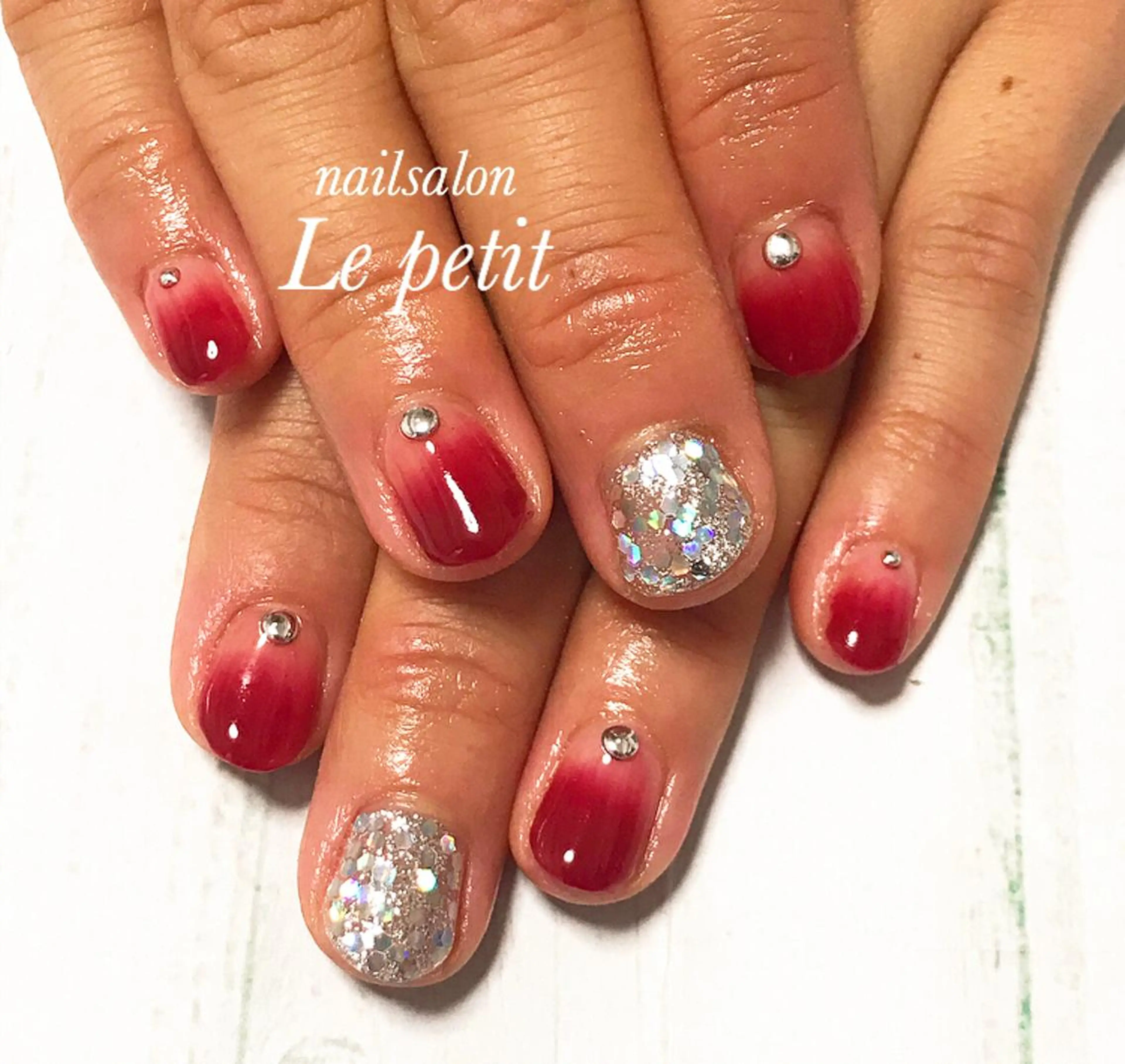 ネイル 石野 広佳のネイルデザイン