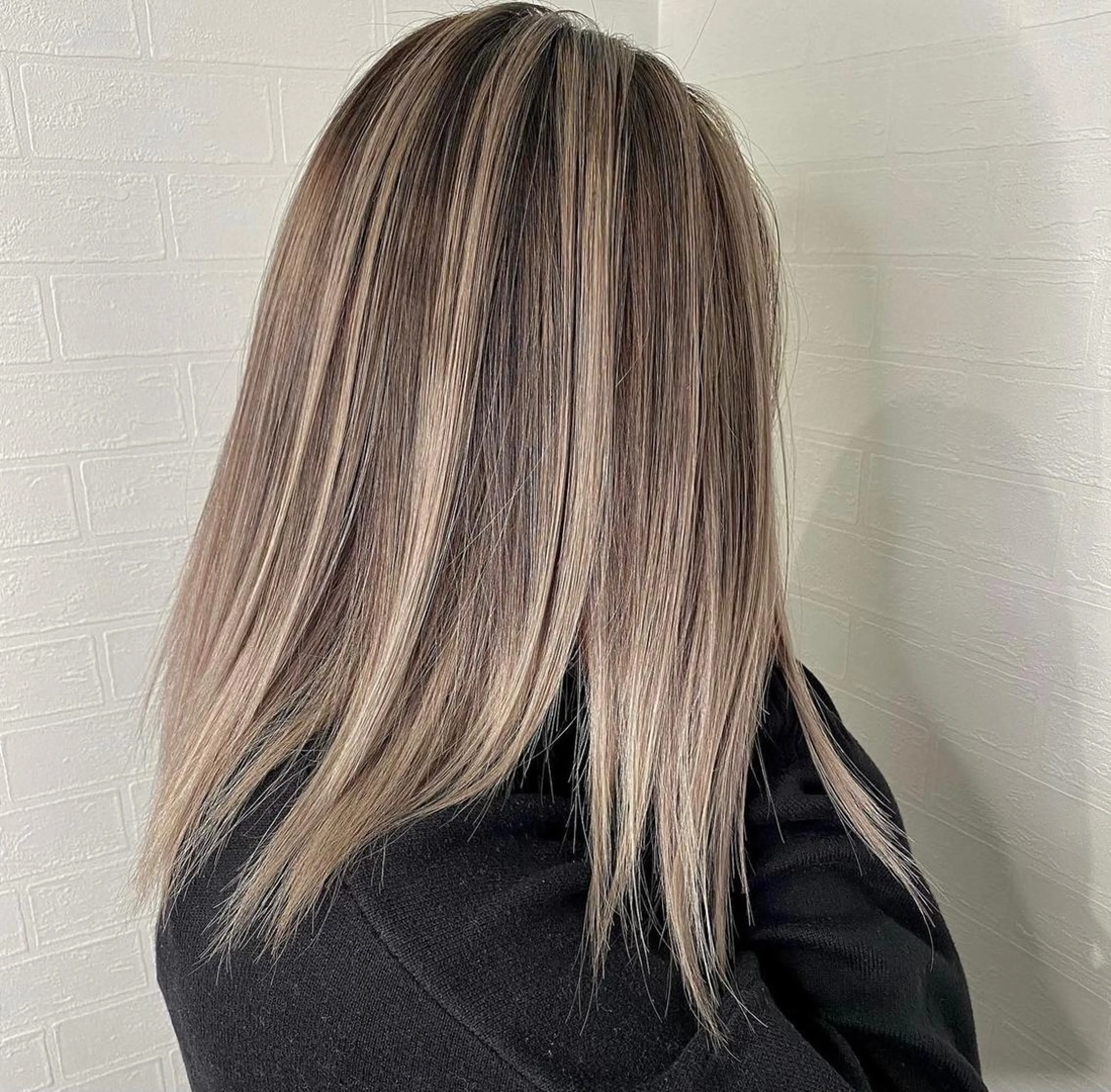 セミロング カラー Beleza 渋谷所属・Kazusa/渋谷/ エクステ/ハイトーンのヘアスタイル