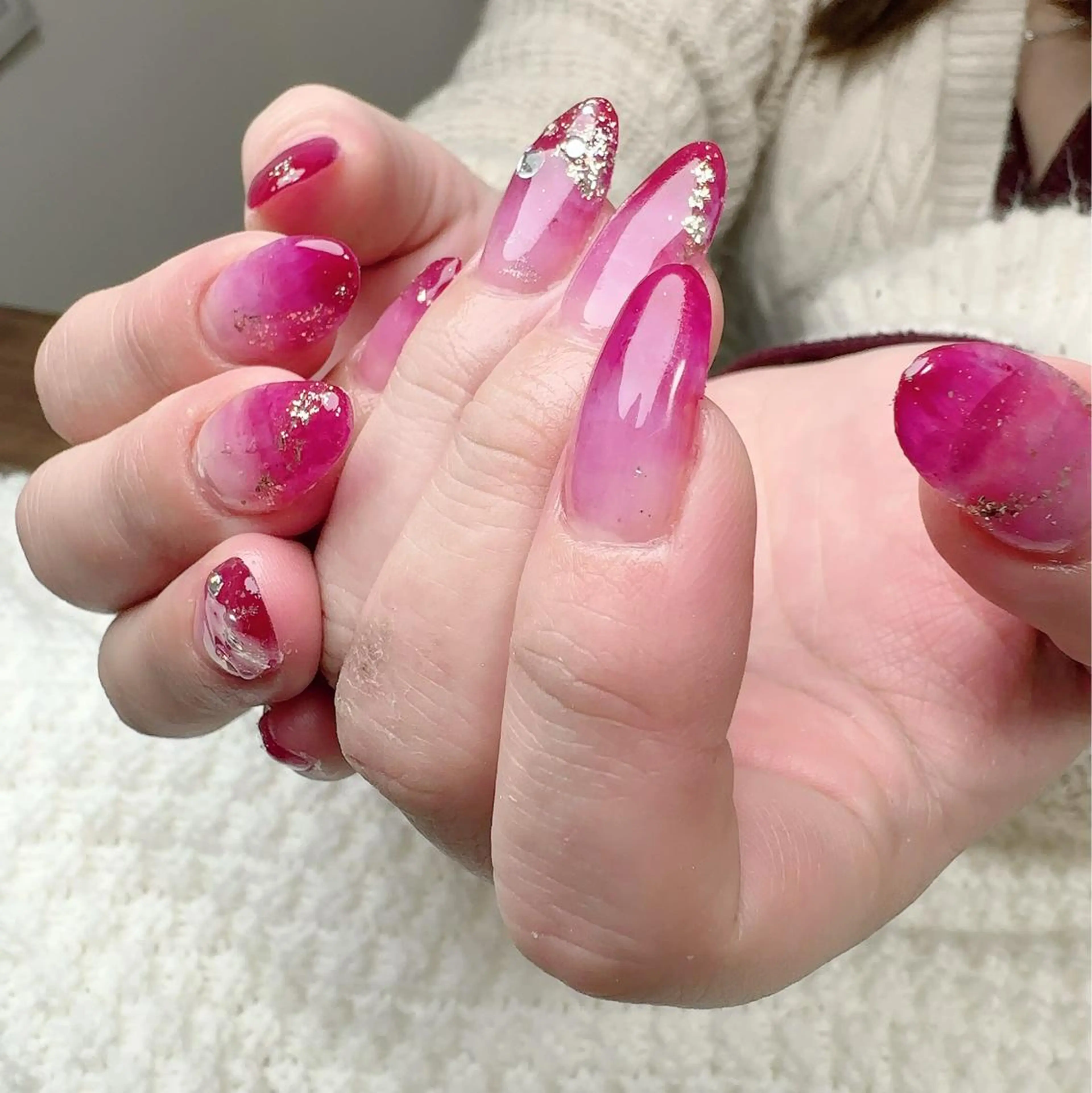 ネイル 新山 聖のネイルデザイン