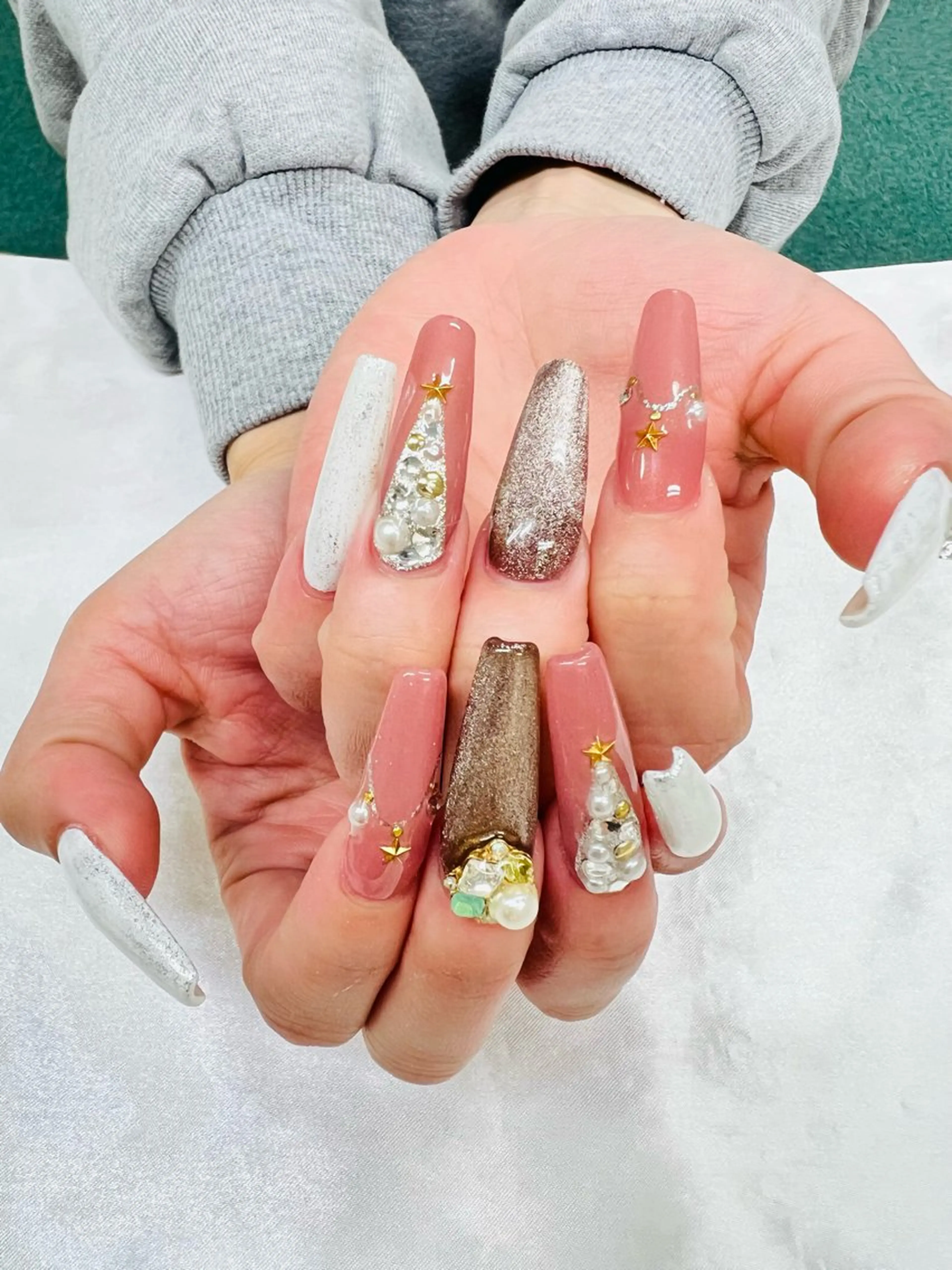 ネイル ユリシスネイル 担当近藤のネイルデザイン