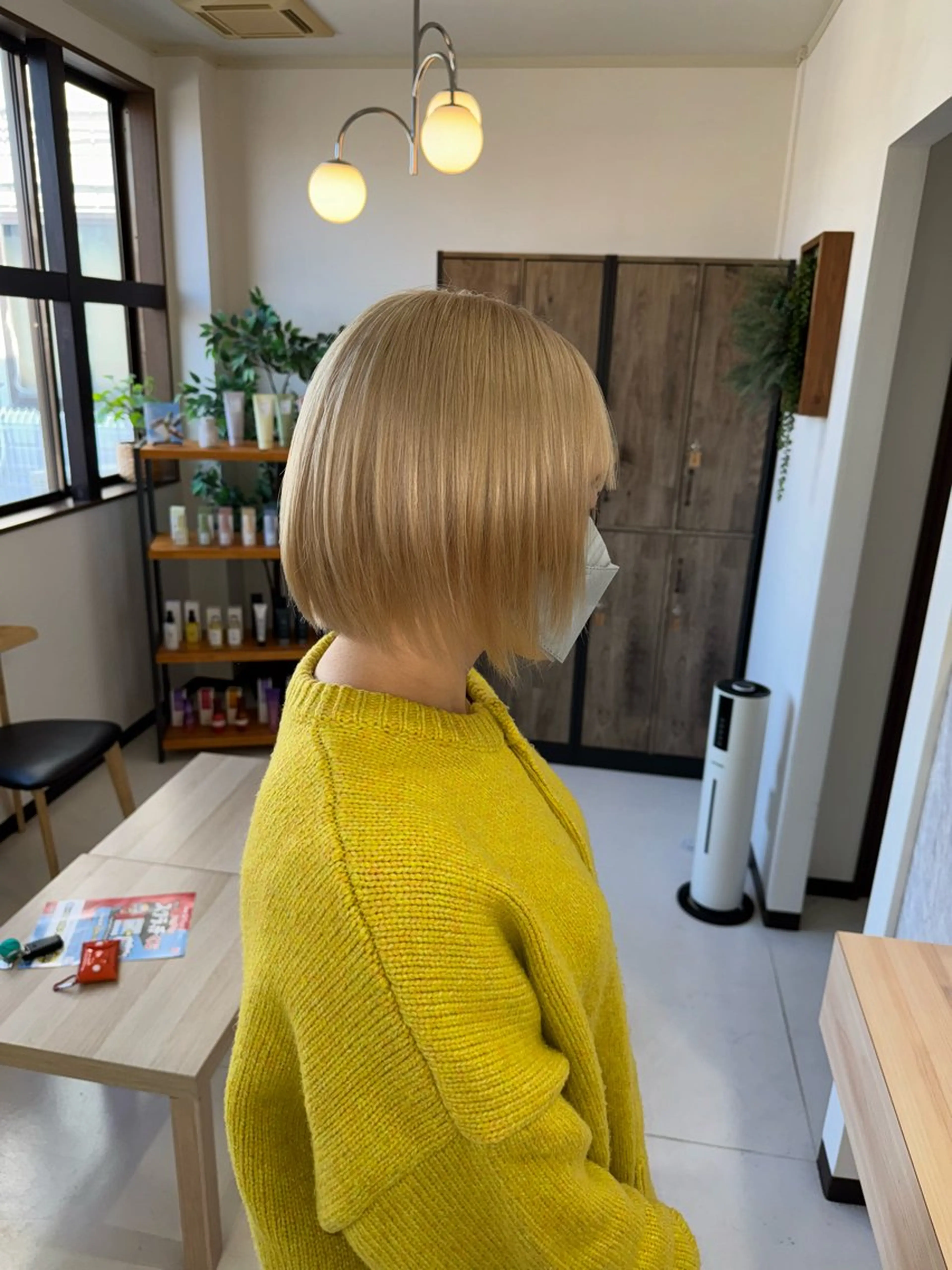 ショート ヘアカラー 手塚 麗のヘアスタイル