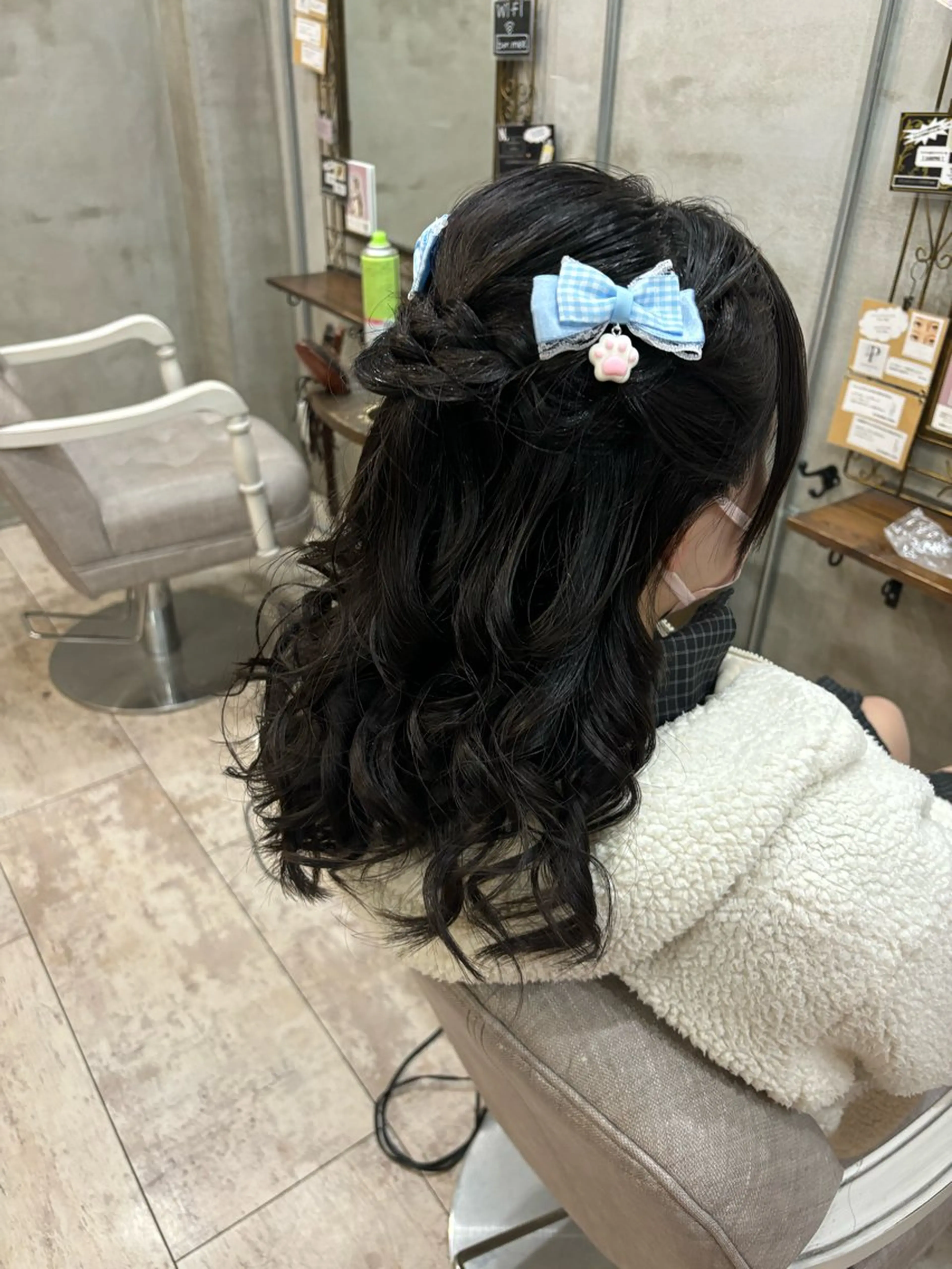 ヘアアレンジ ハーフアップ ヘアセット メンズ/ヘアセット/ 顔周りレイヤー/💶のヘアスタイル