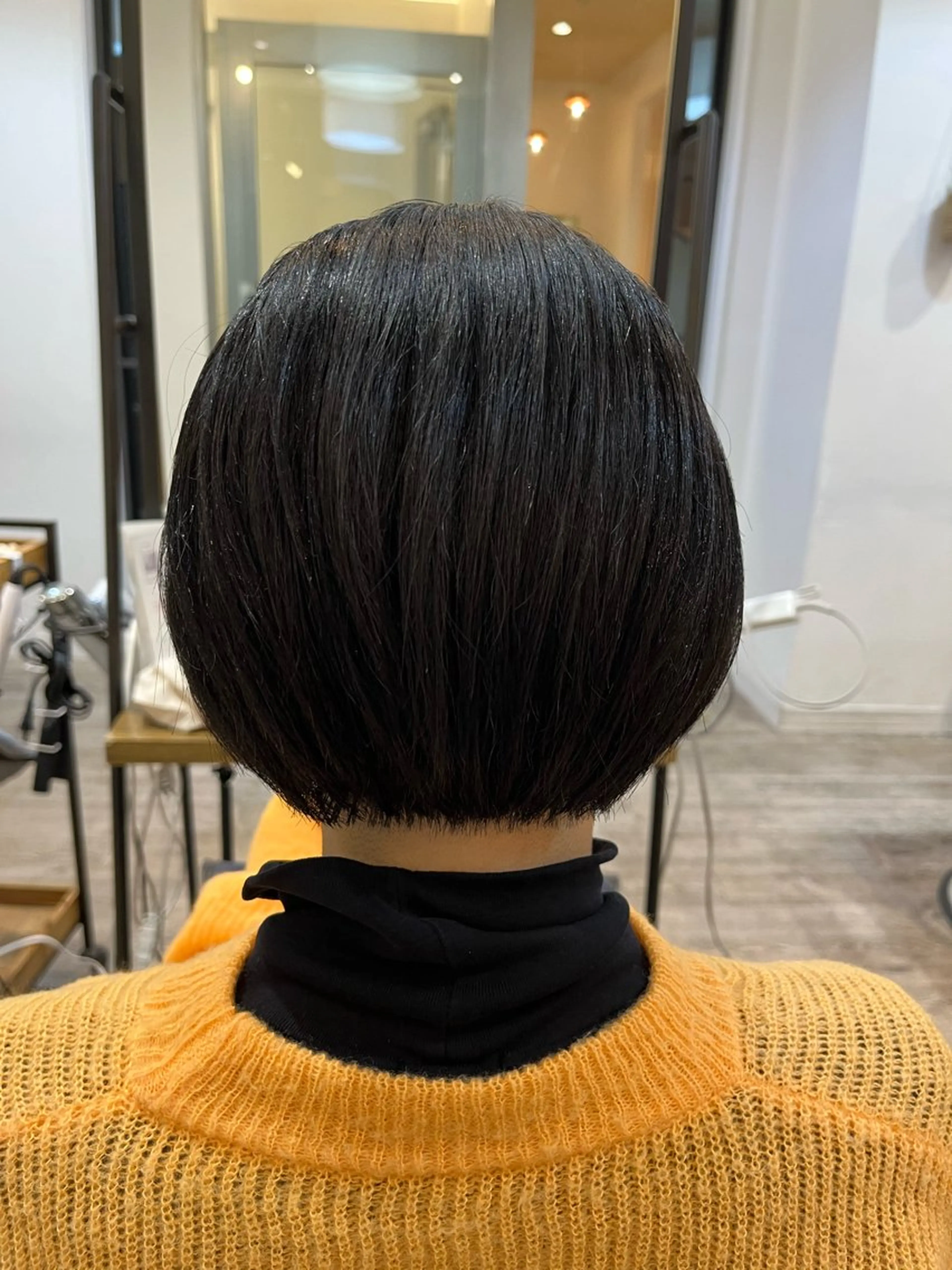 ショート カット ショート/ボブ/透明 感カラー/高橋あみのヘアスタイル