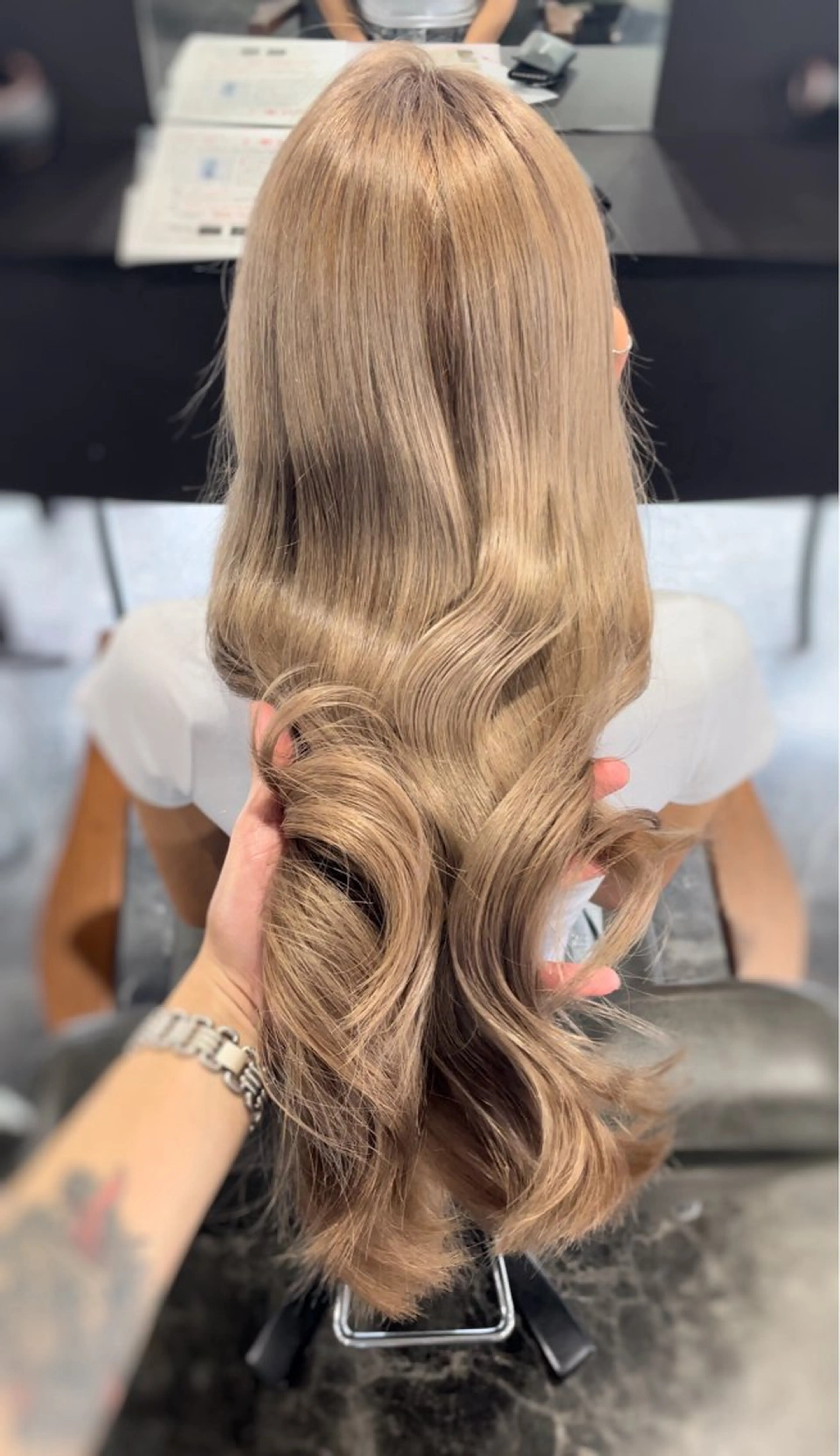 カラー ヘアカラー トリートメント olume(オルメ)所属・山田隆成/韓国カット バレ、ハイライト得意のヘアスタイル