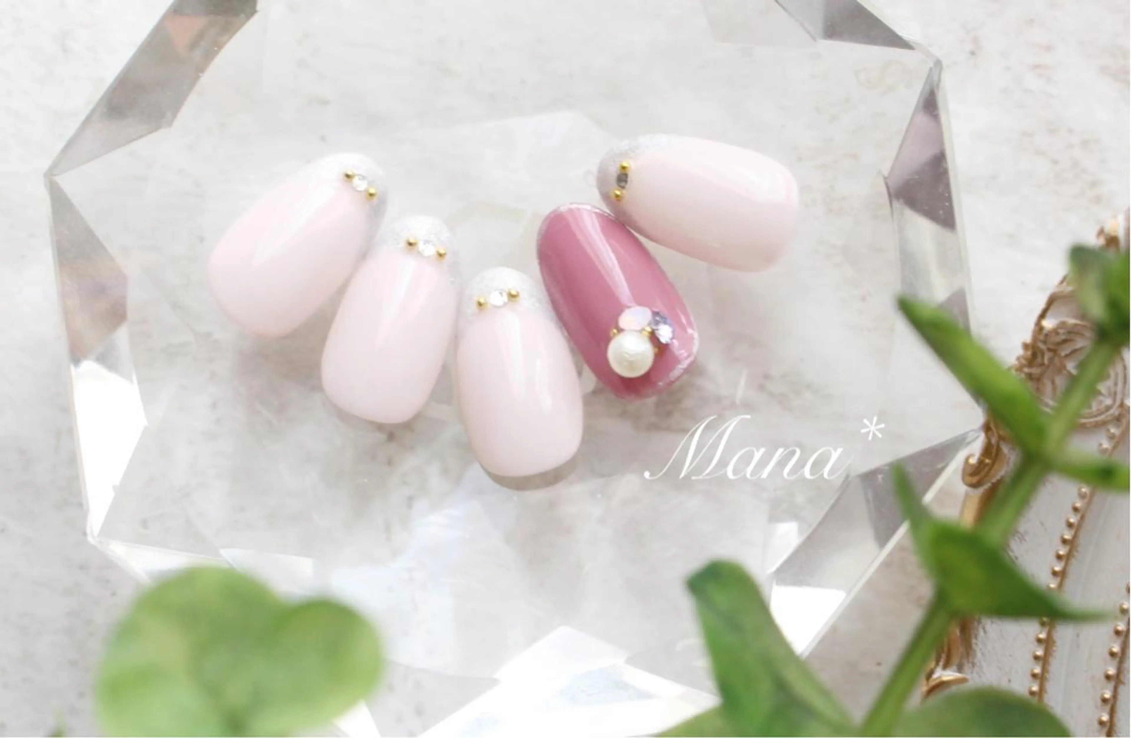 ネイル 塚田 由香里のネイルデザイン