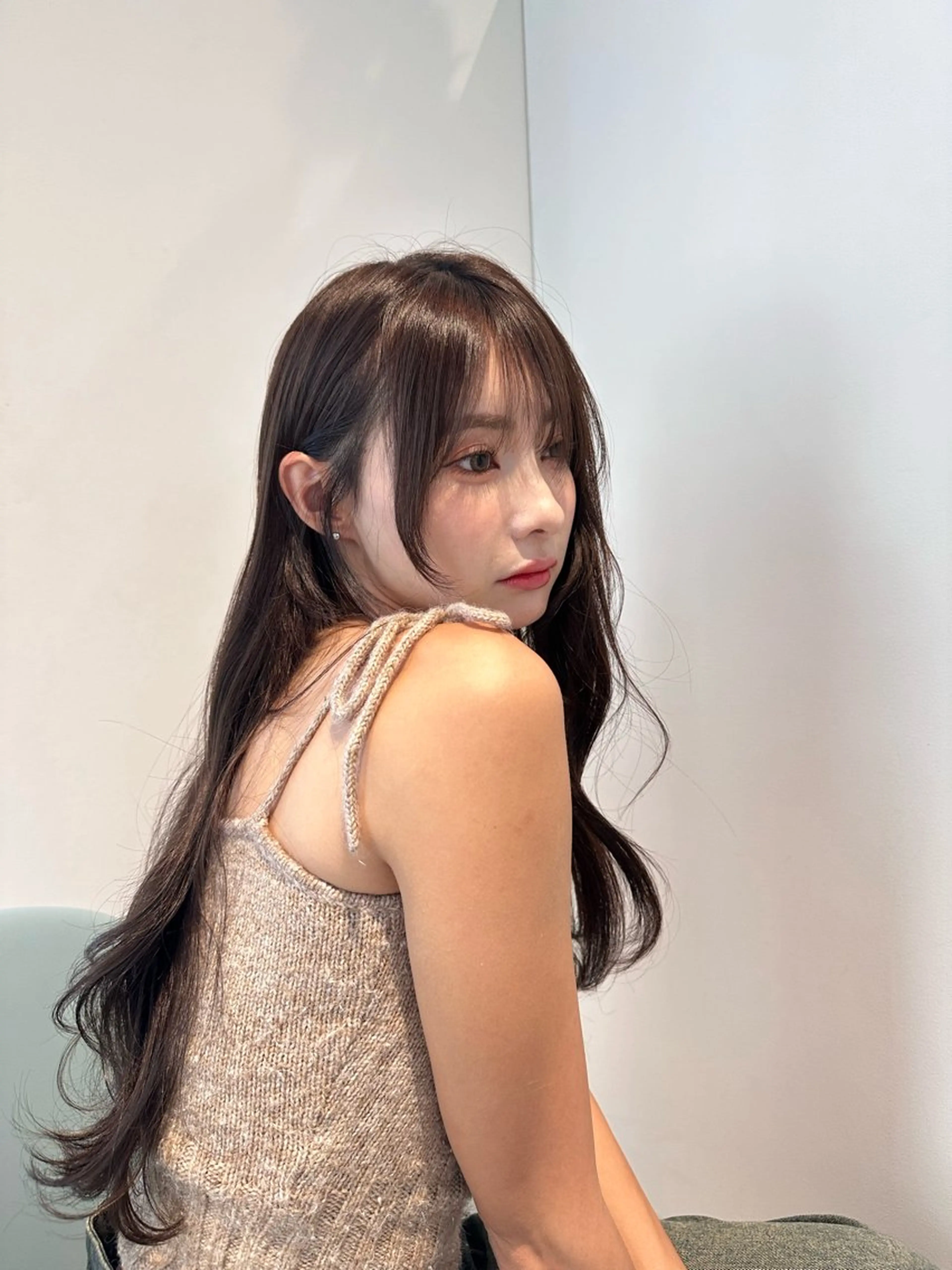 カット＋カラー＋システムトリートメントの写真