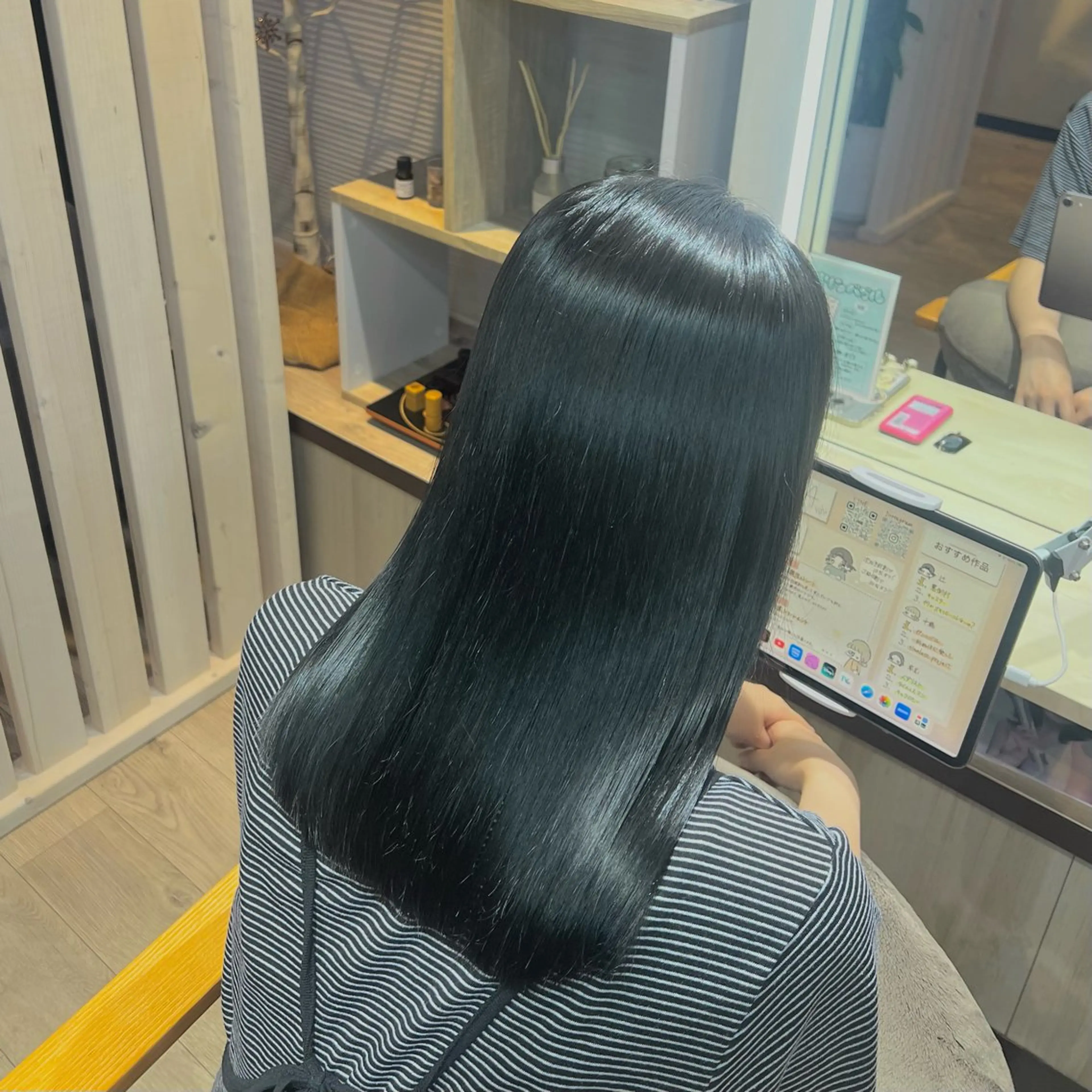 カラー AmiDA所属・AmiDA 常光のヘアスタイル