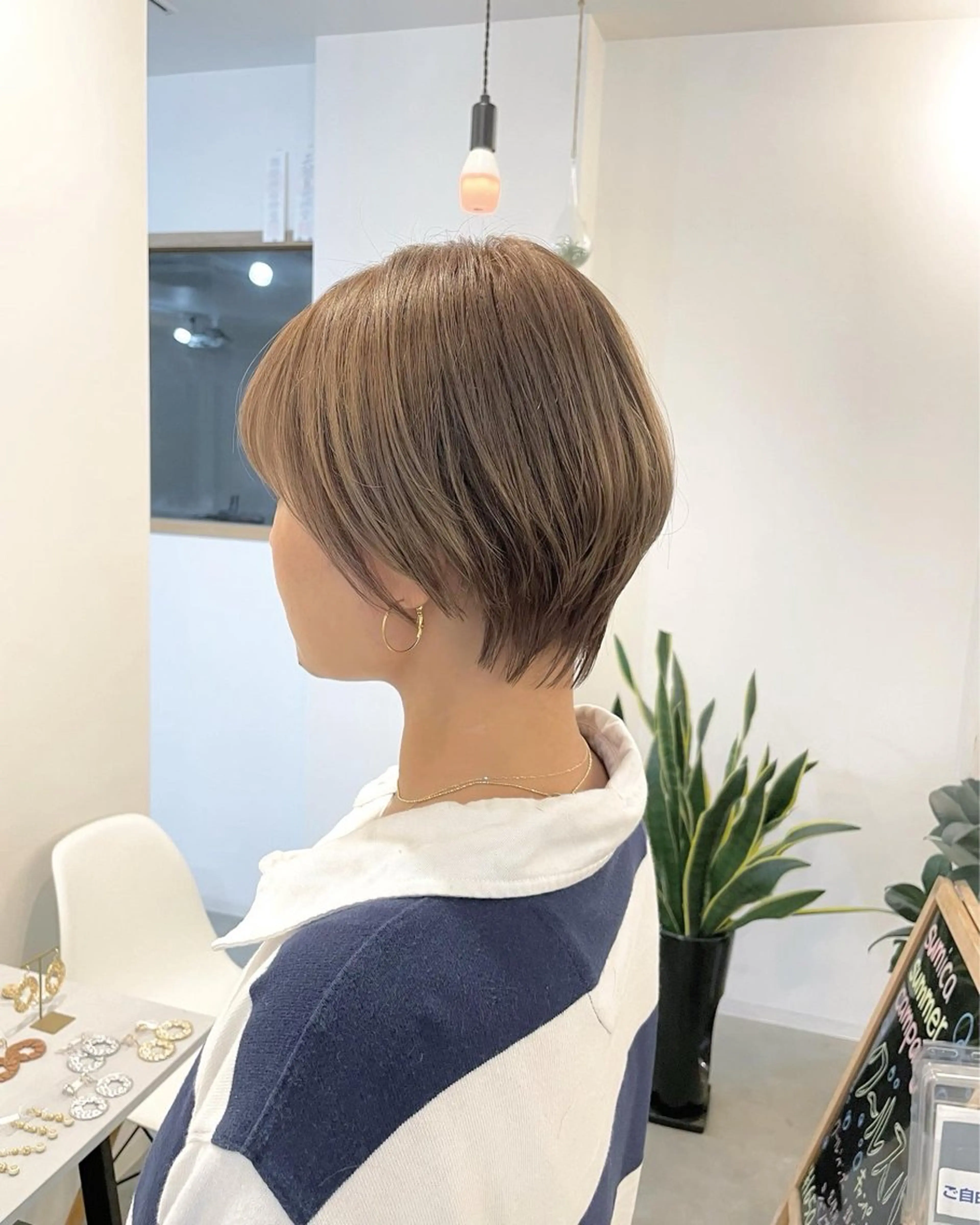 ショート カラー sweetroom所属・12月特別価格✨/ 平塚/佐藤郁也のヘアスタイル