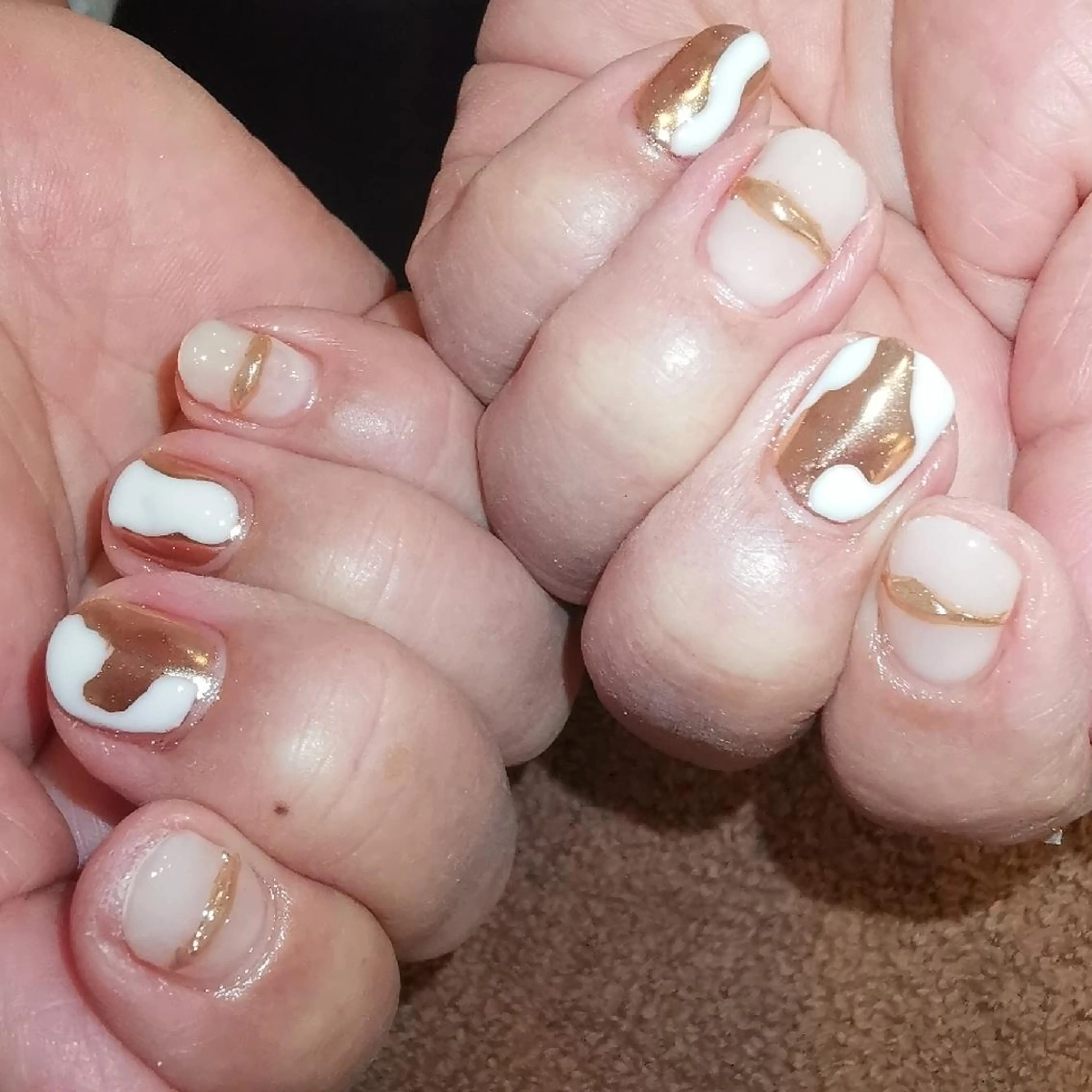 ネイル ミラーネイル ニュアンスネイル ハンドネイル reve あやののネイルデザイン