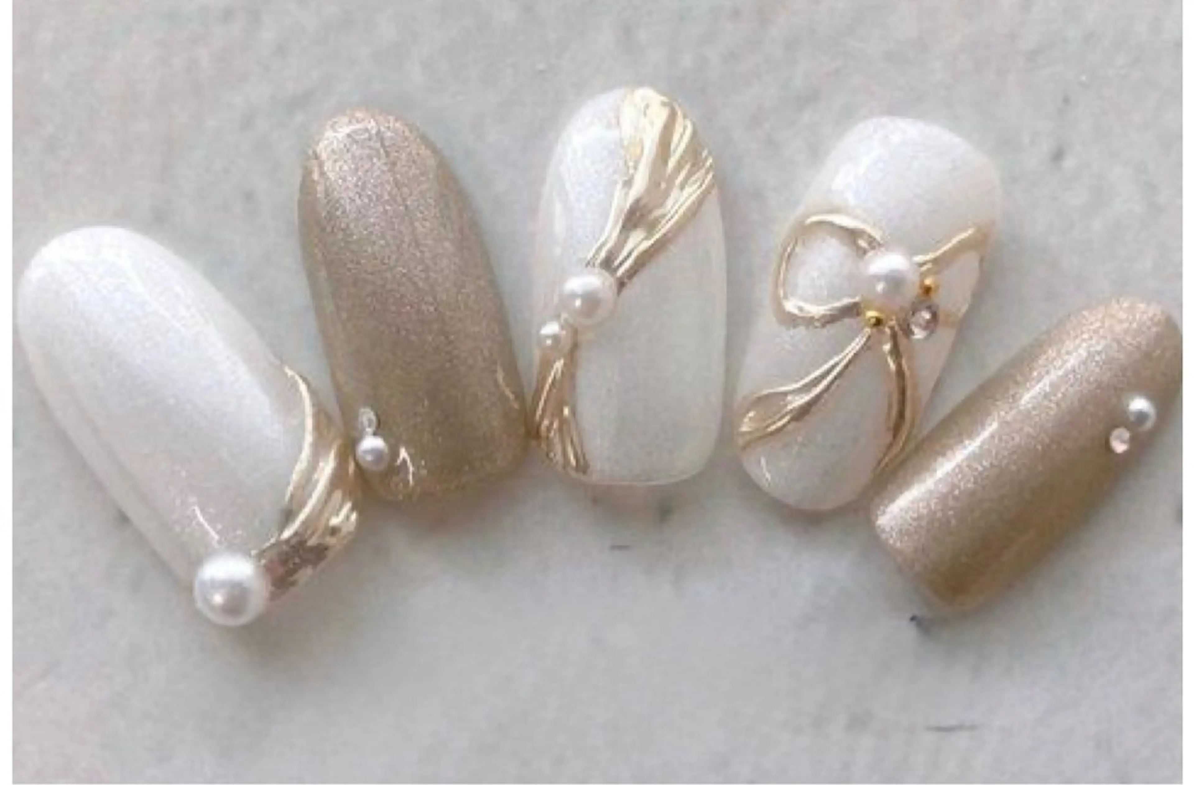 ネイル MAXKELLY ASAのネイルデザイン