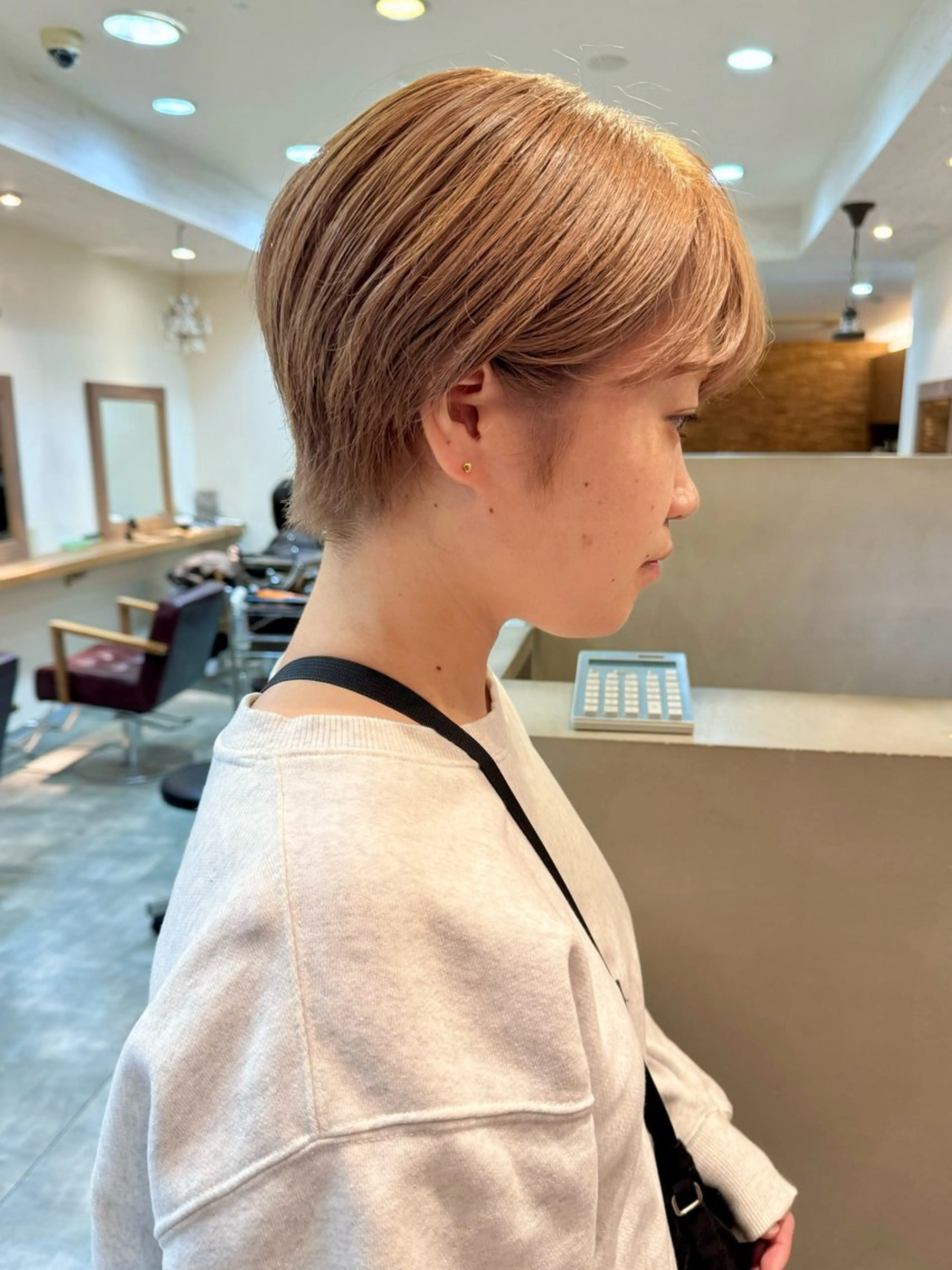 ショート カラー ブリーチ 透明感カラー gotoday shaire salon 神戸三宮所属・ショート/パーマ/ MIOのヘアスタイル