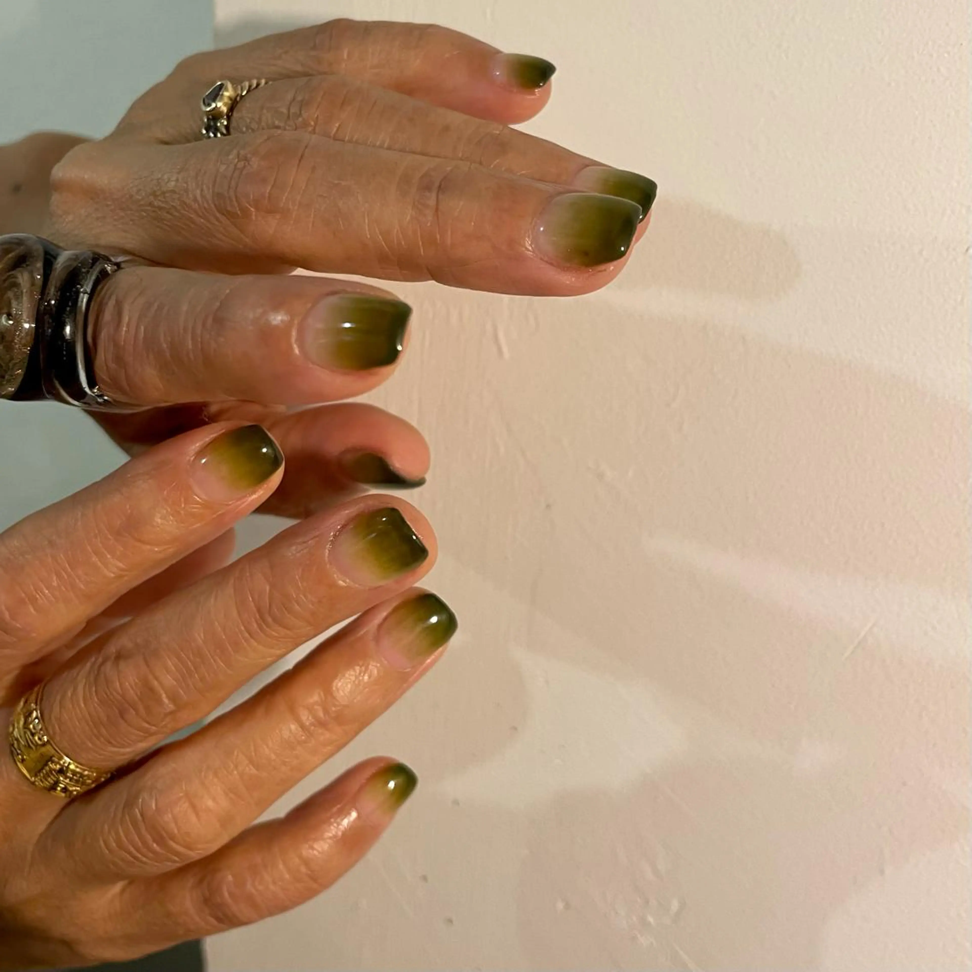 ネイル twoo______ miyuのネイルデザイン