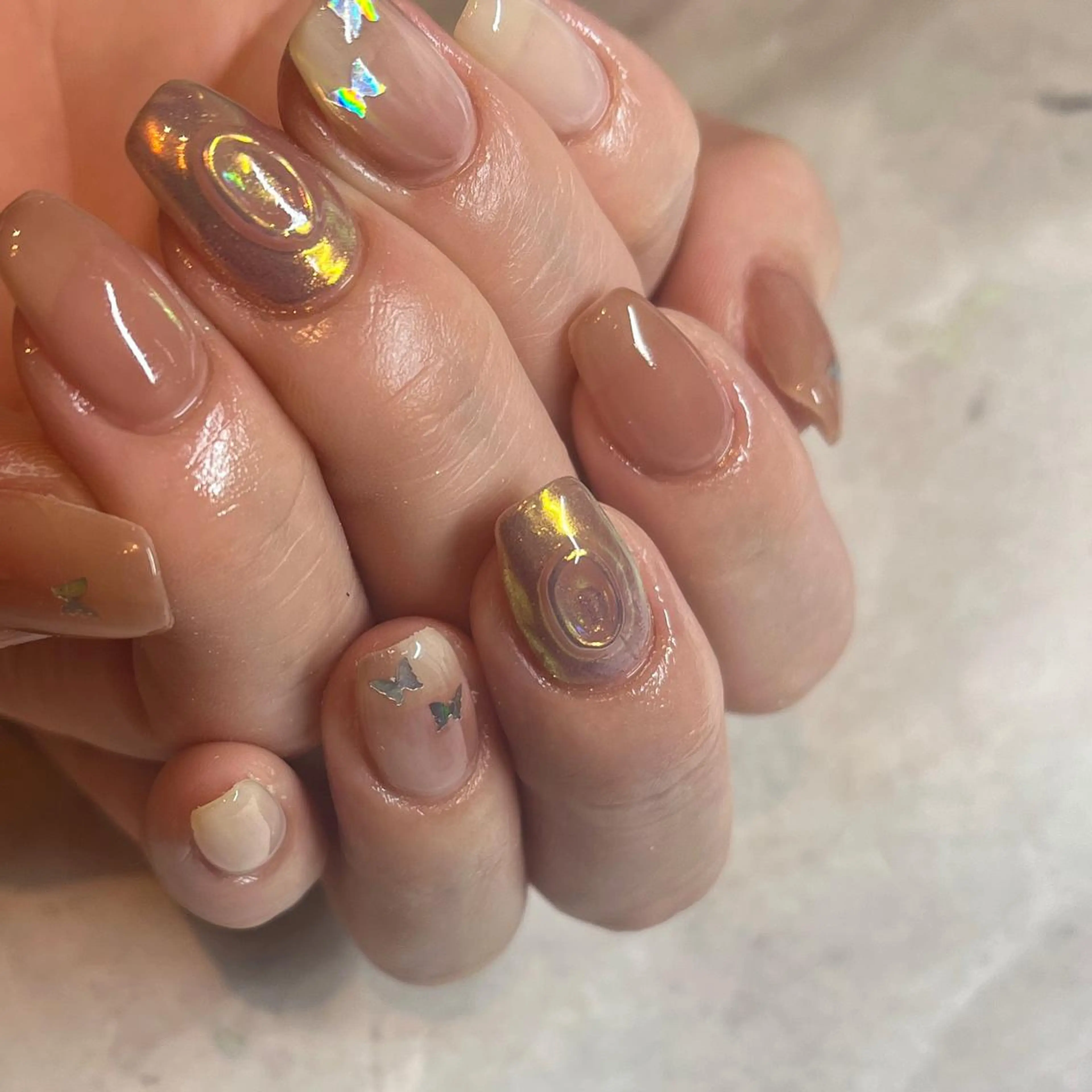 ネイル オーロラネイル フリーランス¨̮⃝ ネイリストOKADAのネイルデザイン