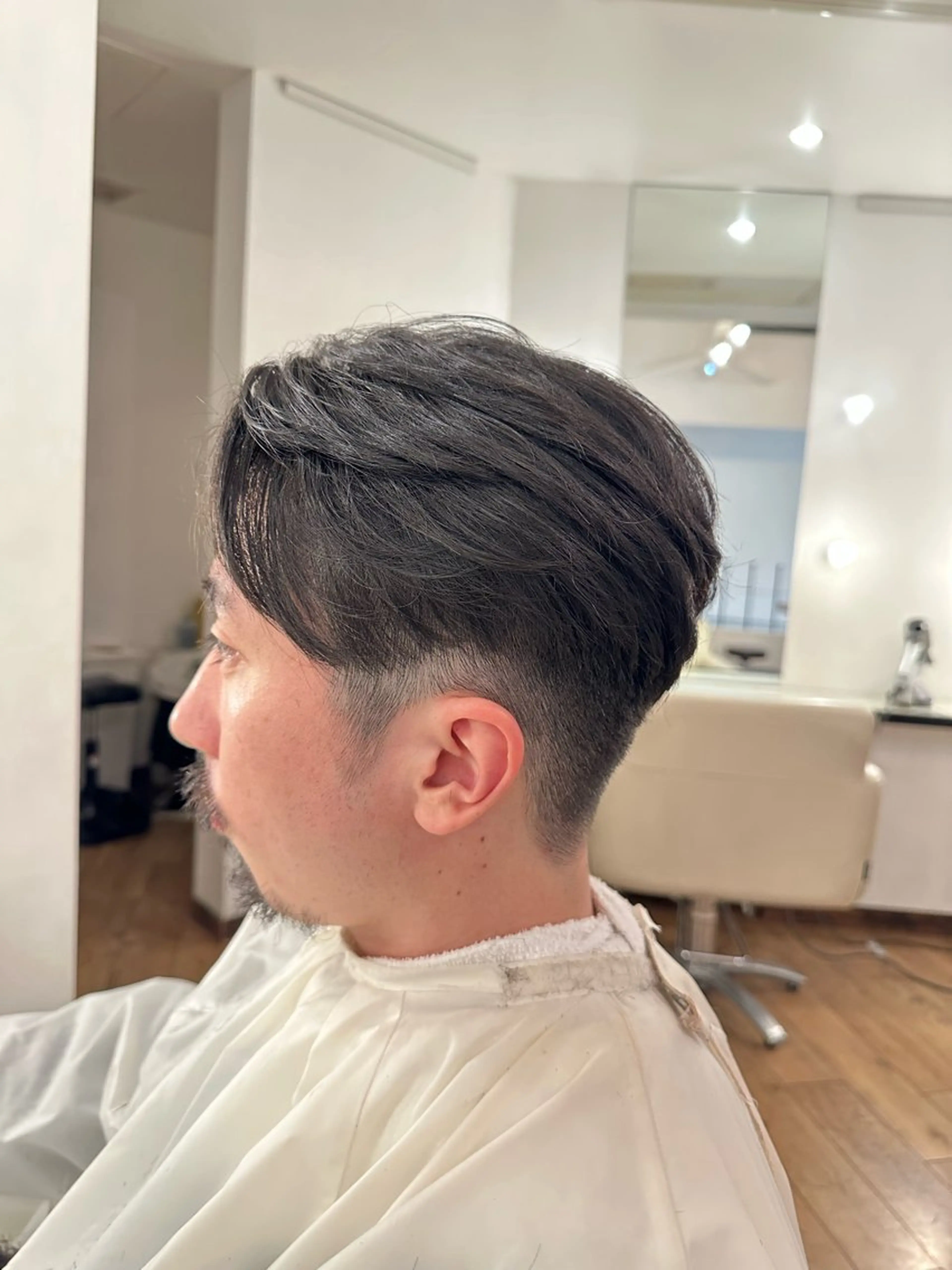 メンズ fiorista岡田 まゆこのヘアスタイル