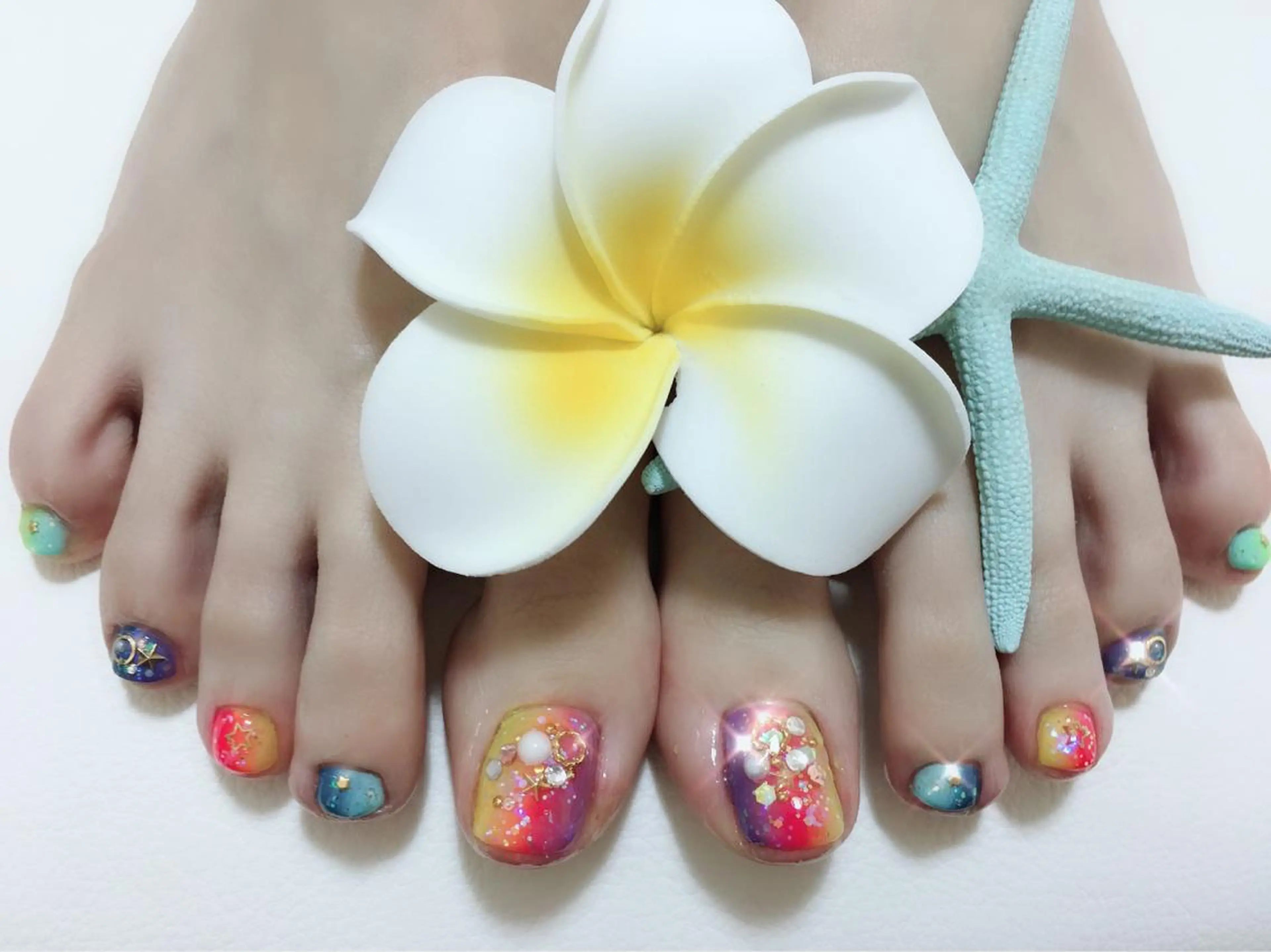 ネイル フットネイル 隠れ家一戸建て金町 HIROMI 葛飾区のネイルデザイン