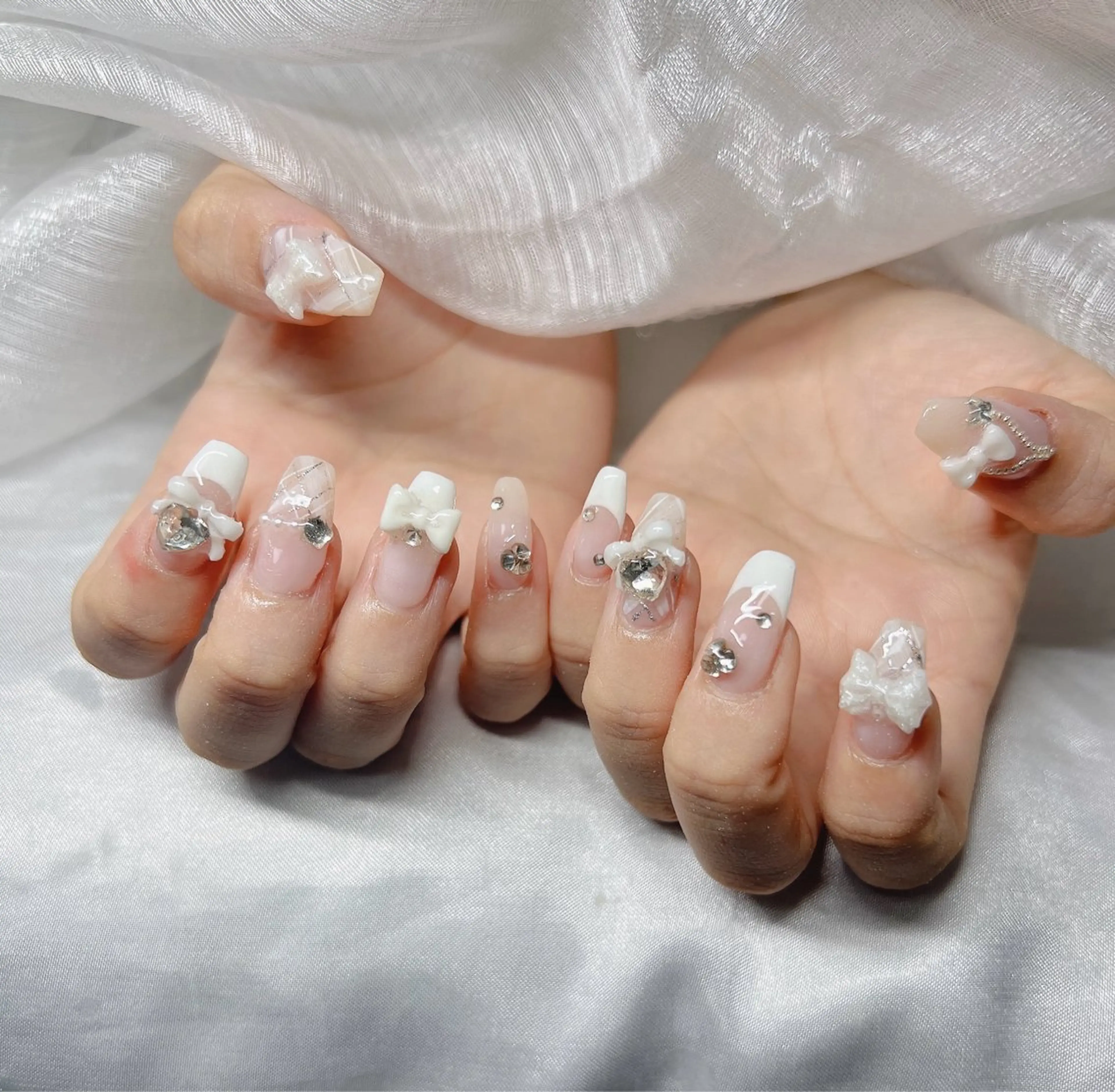 ネイル ハンドネイル Lee Nailsのネイルデザイン