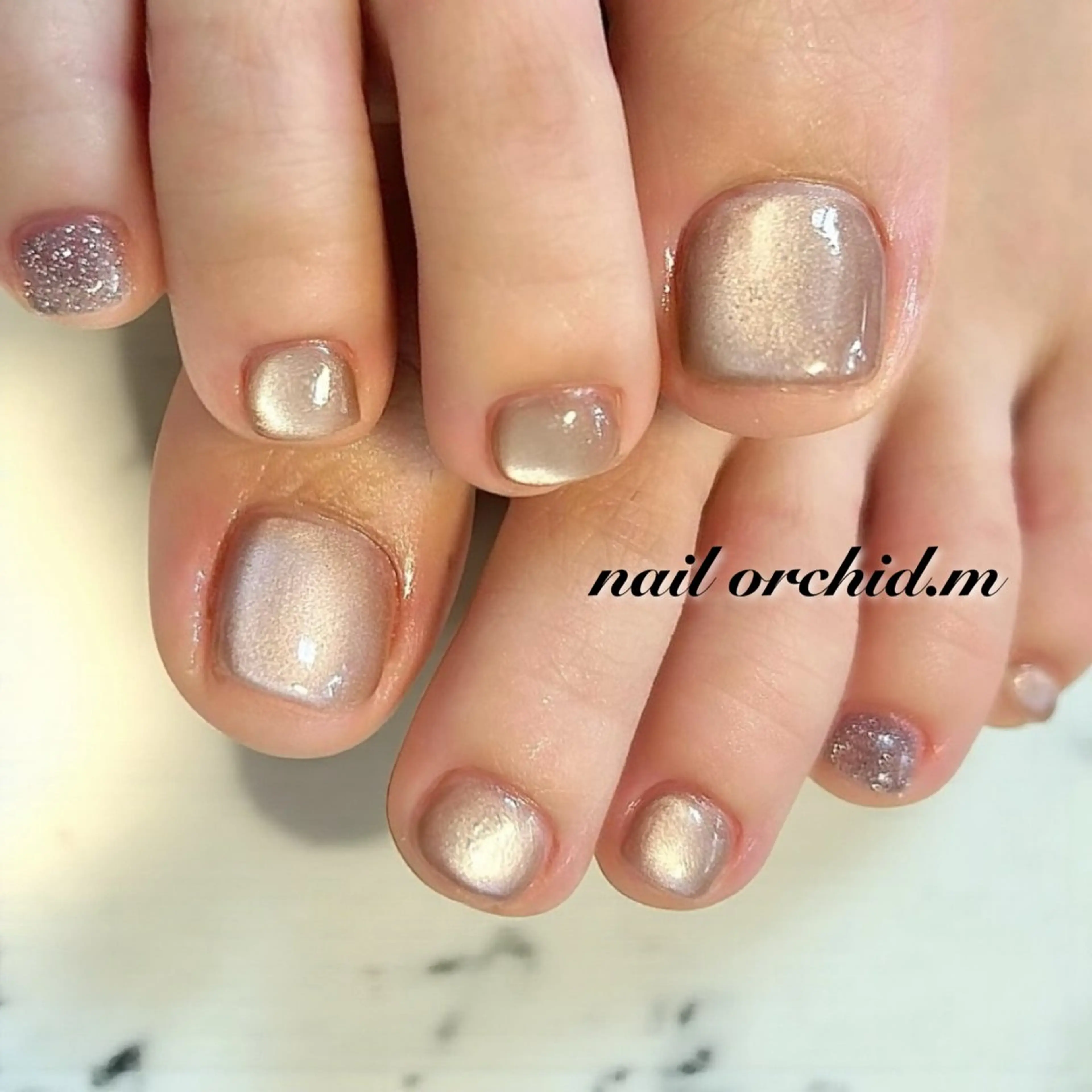 （オフなし）フット（マグネットorラメグラ）の写真