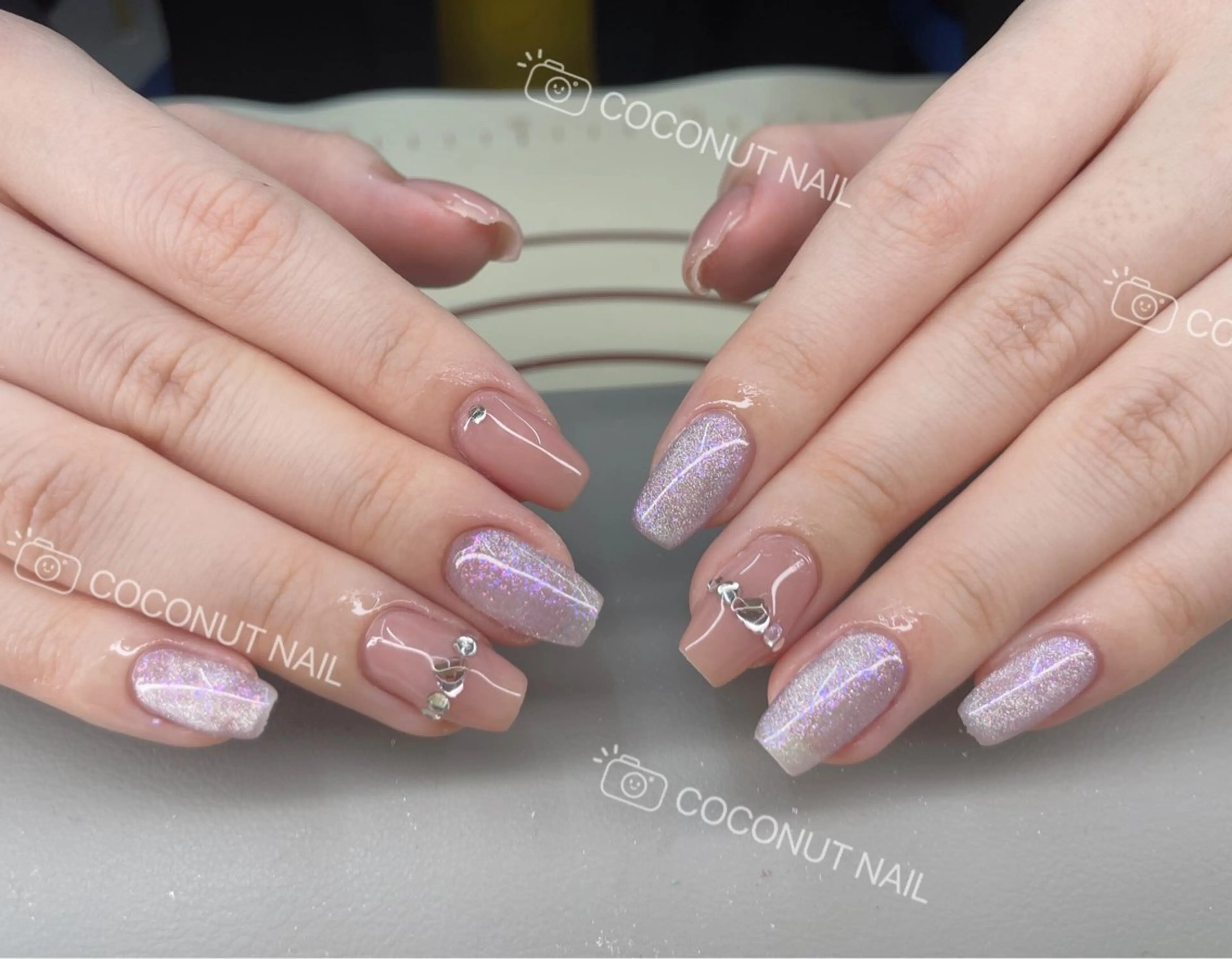 ネイル ハンドネイル 神田 ココナッツのネイルデザイン