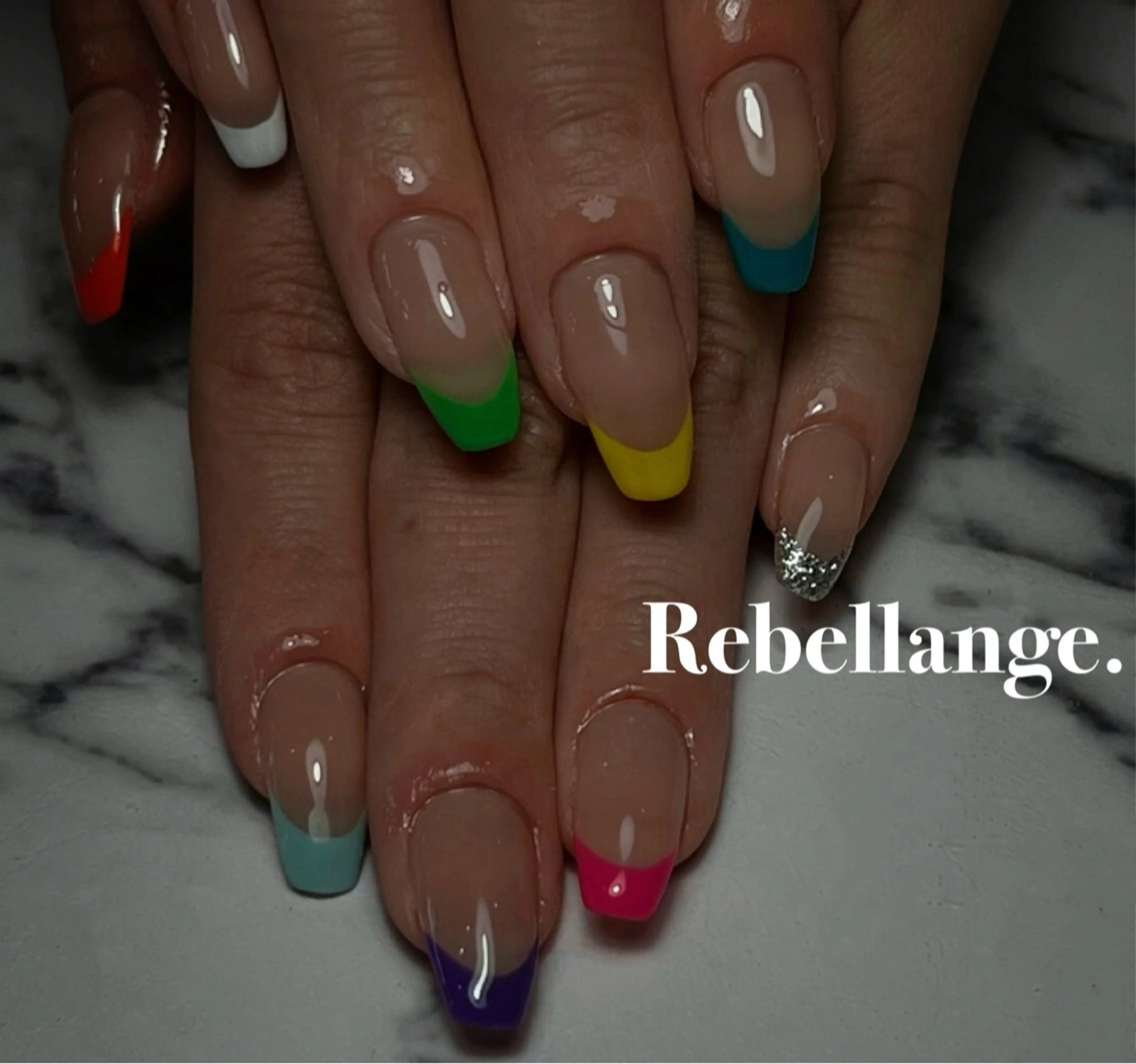 ネイル ハンドネイル Rebellange n.のネイルデザイン