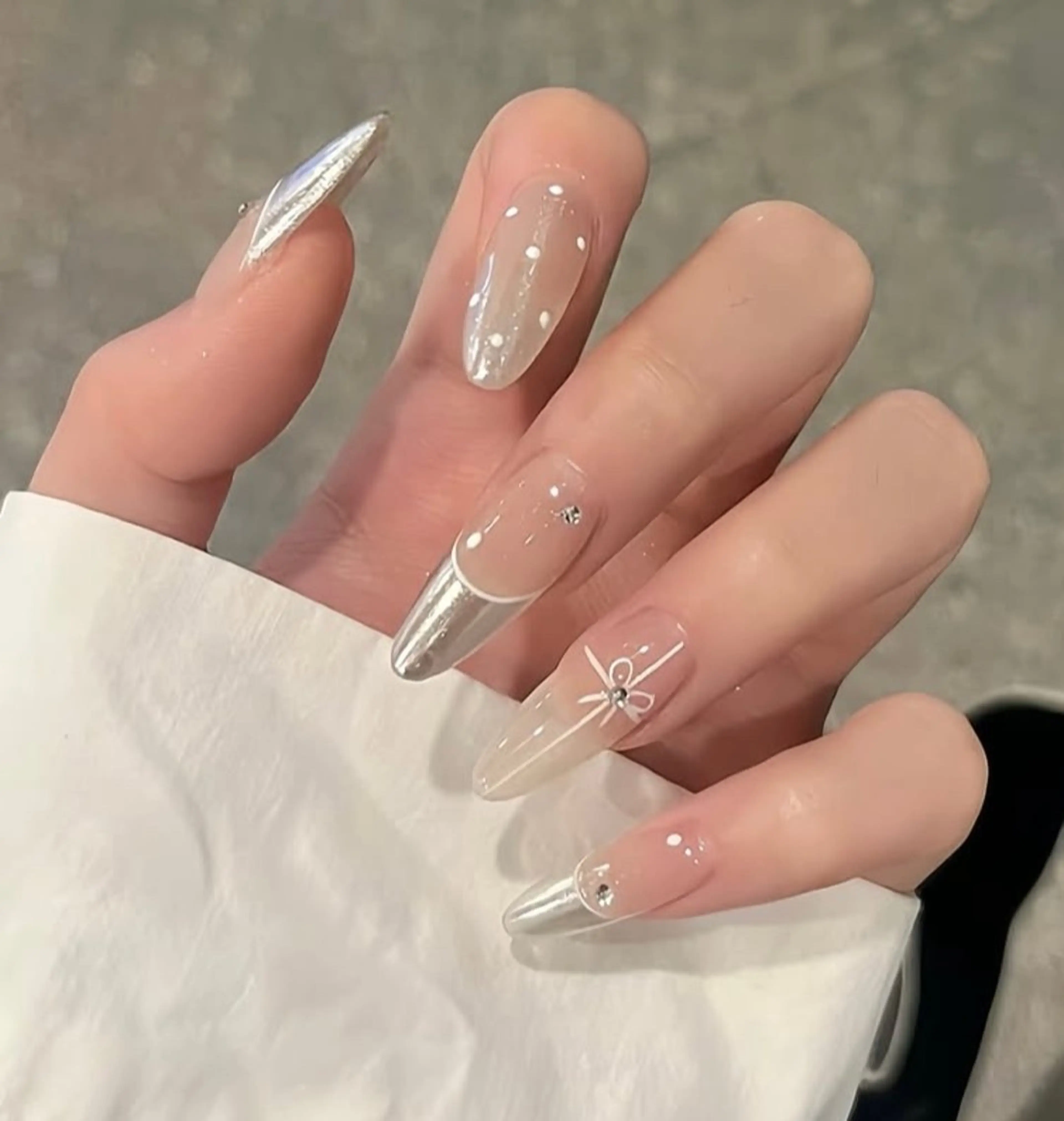 ネイル ハンドネイル MI NAILSのネイルデザイン