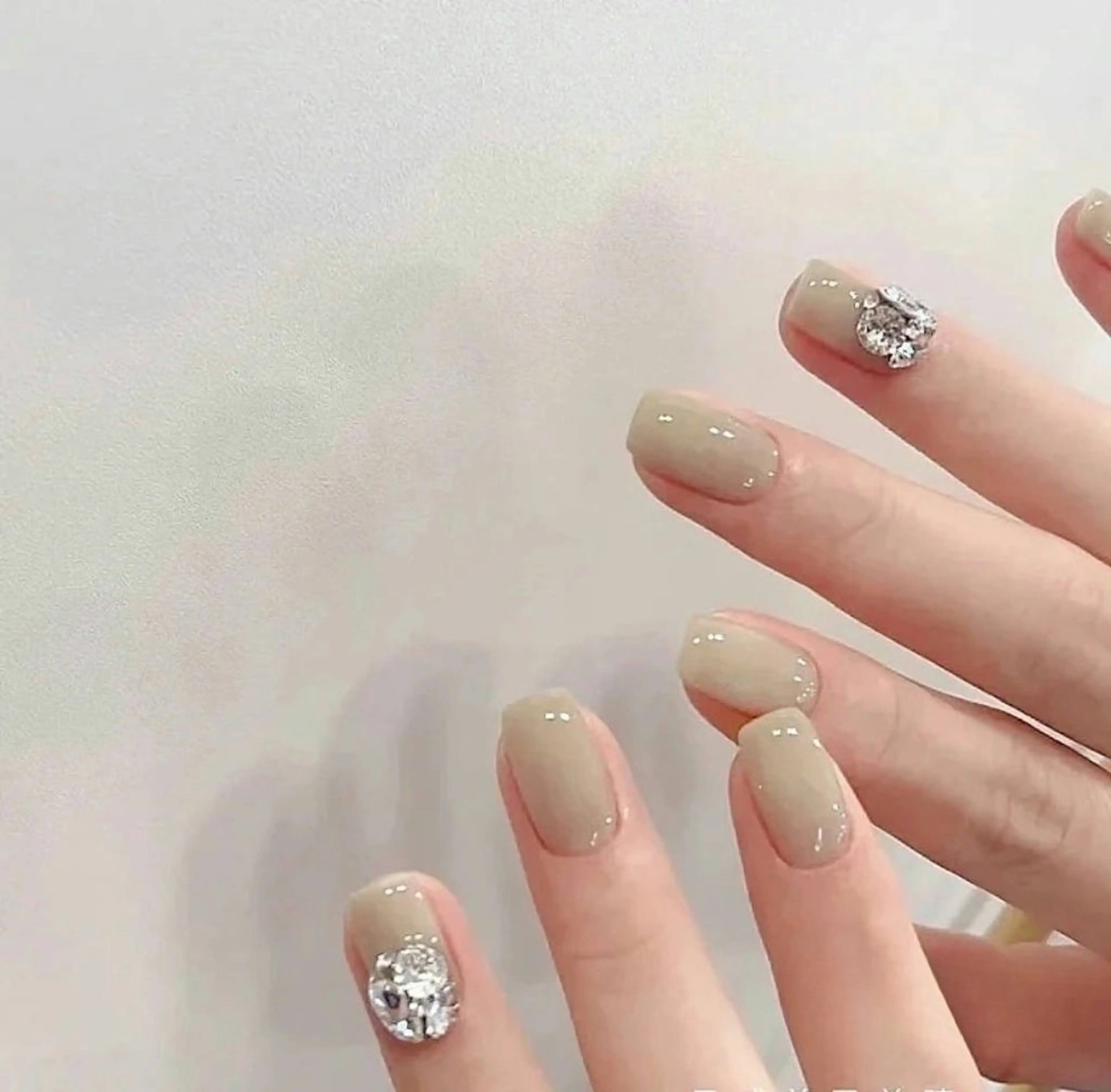 ネイル ネイリストゆか💅 長さだし、深爪矯正のネイルデザイン