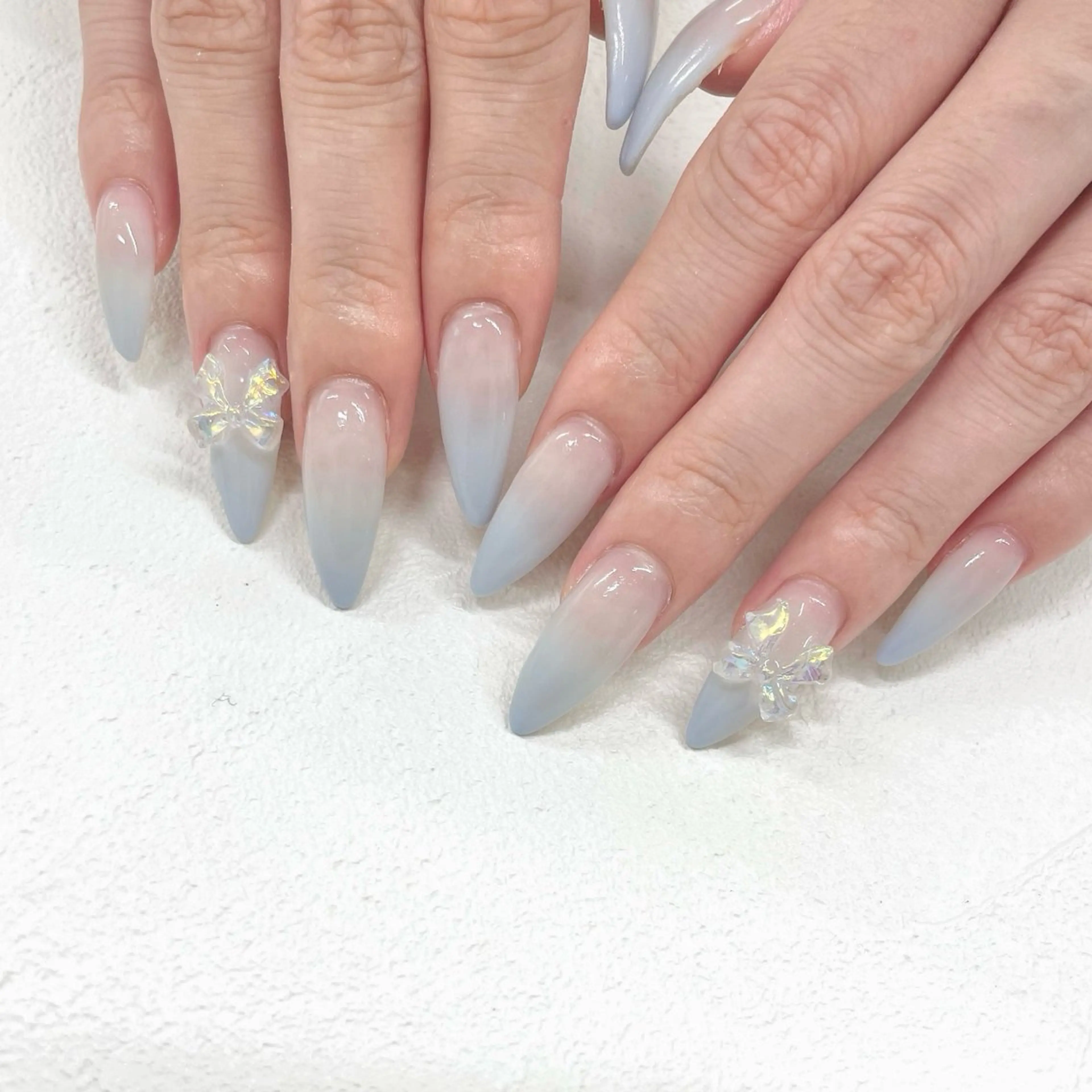 ネイル アートネイル グラデーション 持ち込み y'sbeauty 高槻店所属・y'sbeauty 🌸かわはら🌸のネイルデザイン