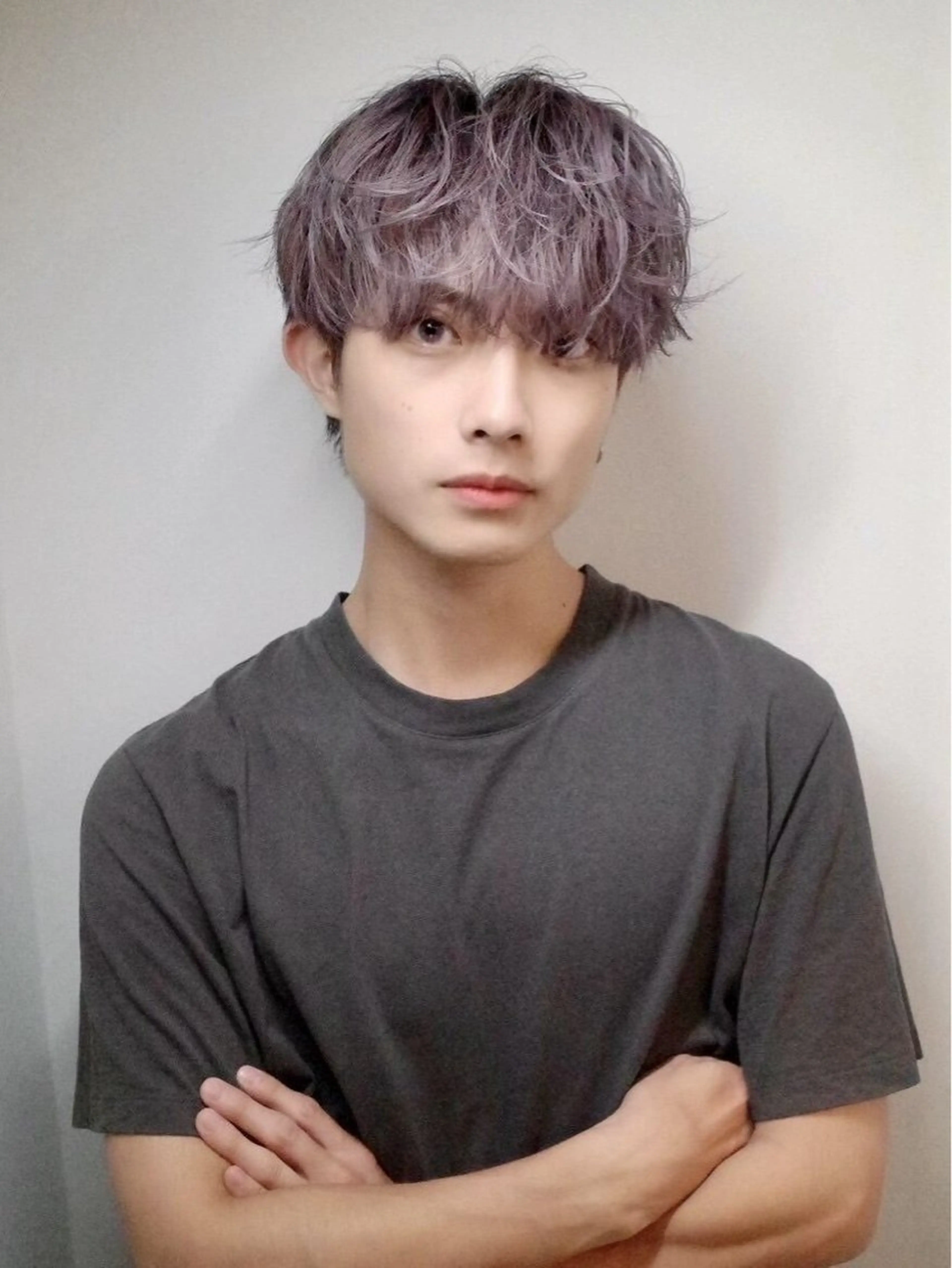 メンズ excia 西梅田店所属・mioメンズ縮毛矯正 ／メンズカット／眉毛のヘアスタイル