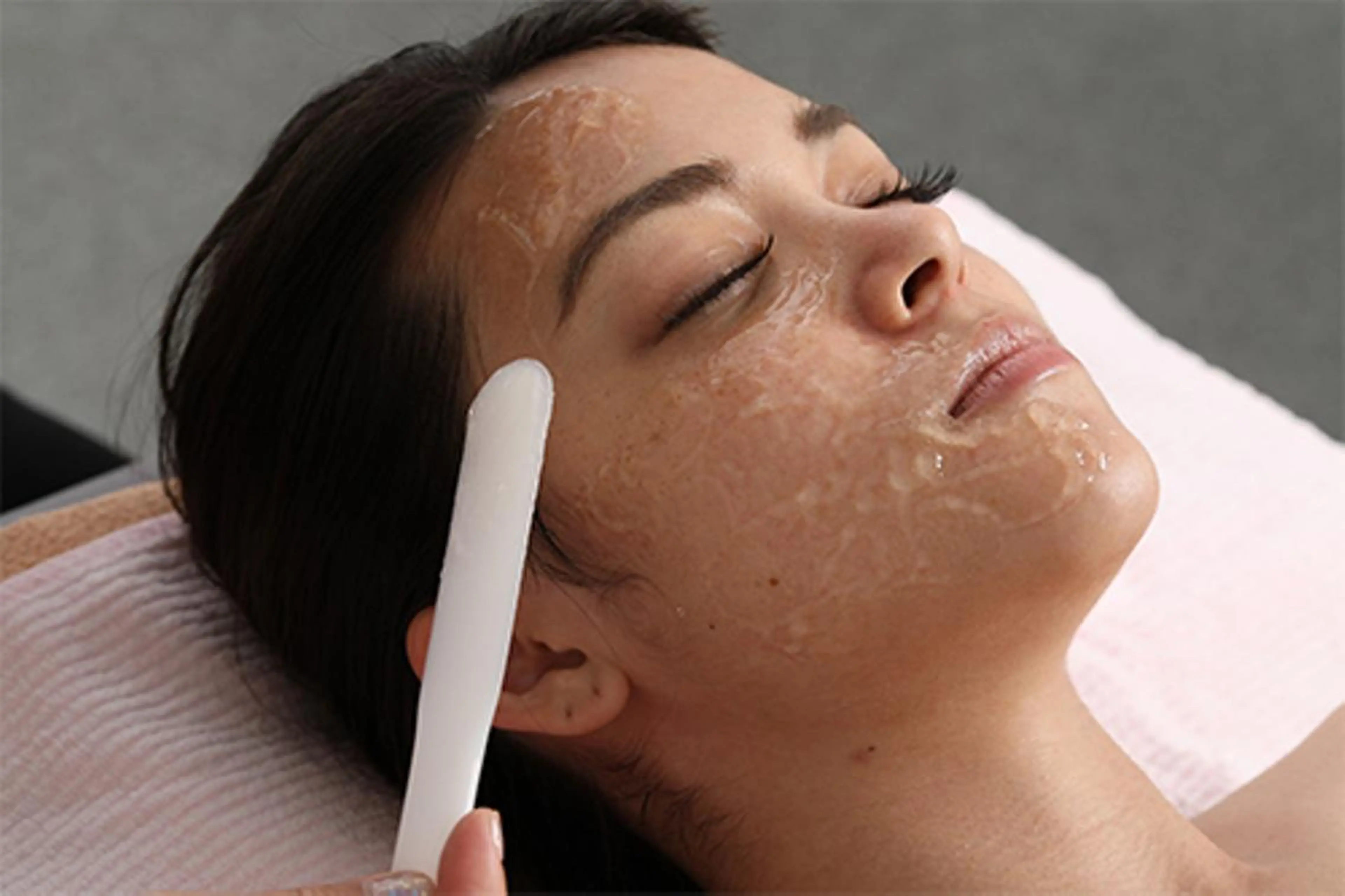 【乾燥肌にオススメ】超炭酸パックフェイシャル＋頭蓋骨リセットの写真