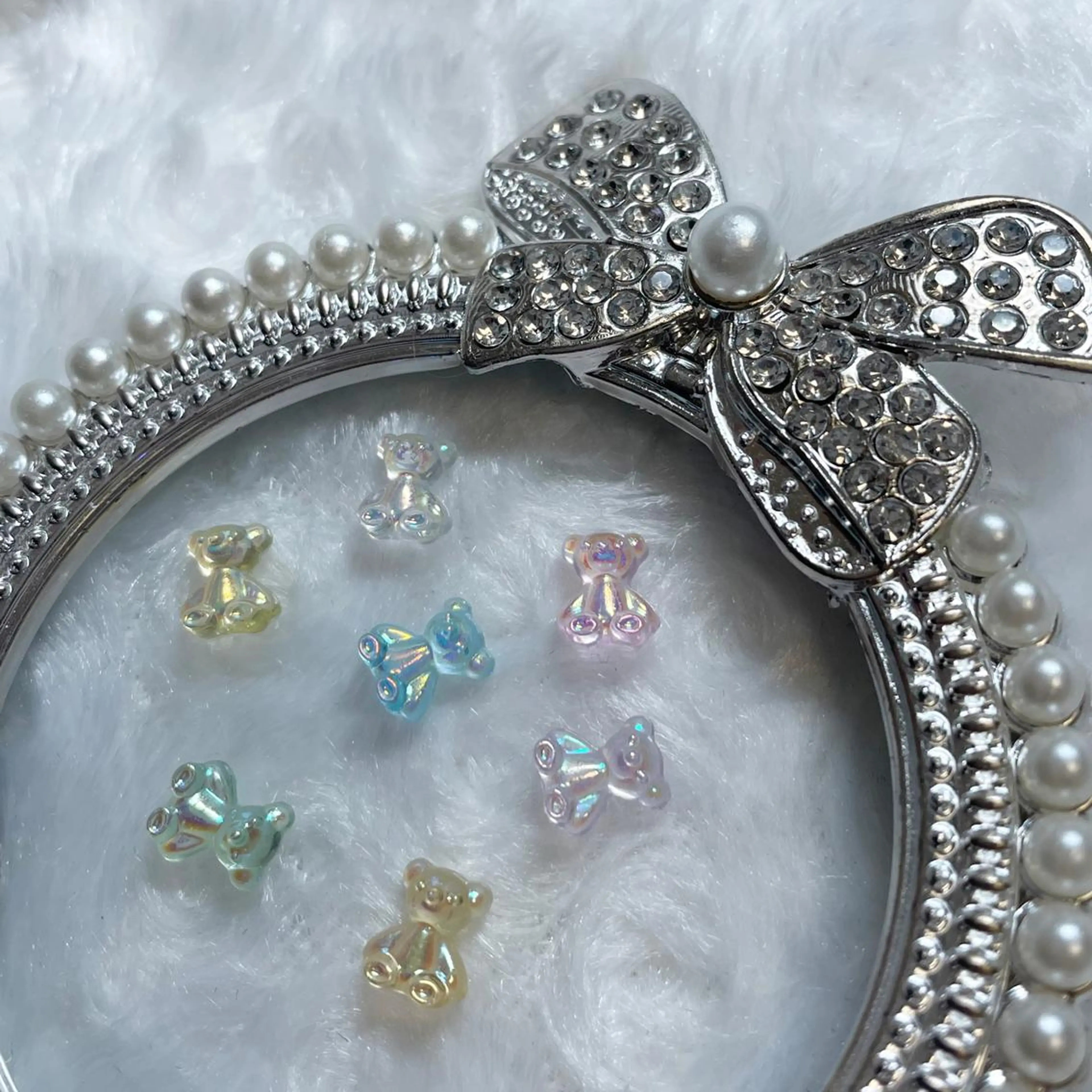 ネイル ジェルネイル キラキラネイル 韓国ネイル 持ち込み ワンカラーネイル ハンドネイル fiore nail 🦋のネイルデザイン