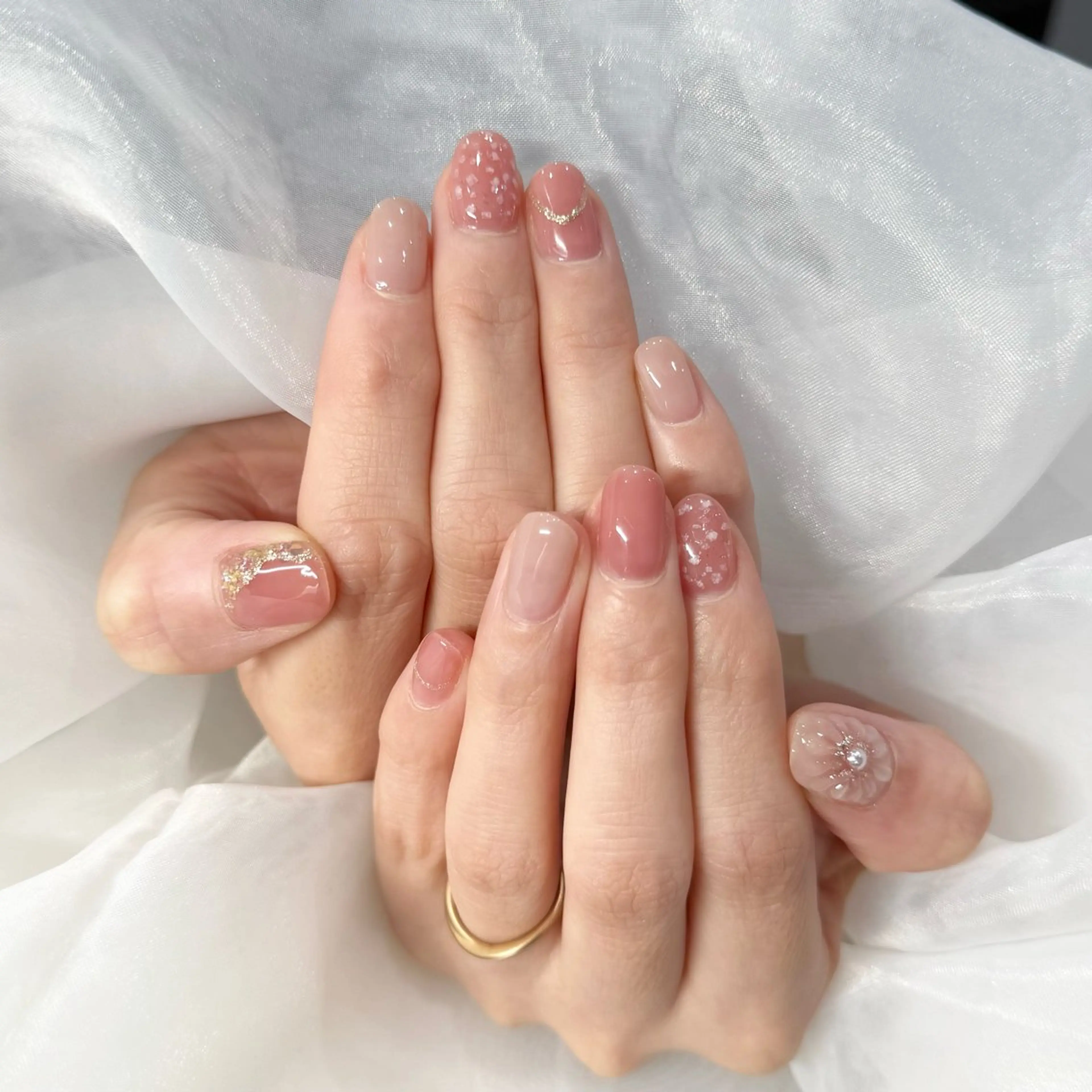 ネイル フラワーネイル ピンク ぷっくりネイル ハンドネイル Carina Nail所属・CarinaNail Chieのネイルデザイン